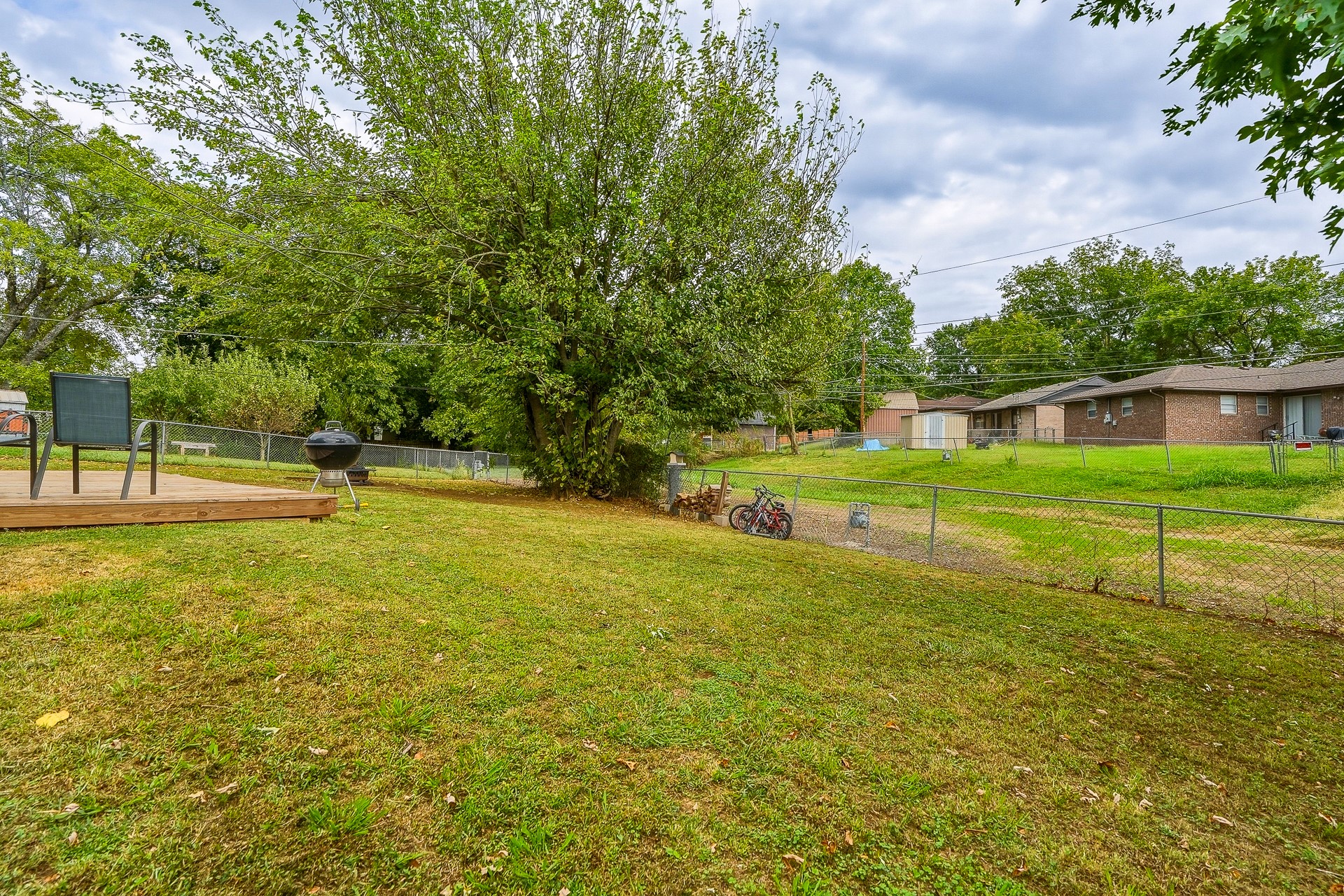 905 Charles Drive Property Photo 28