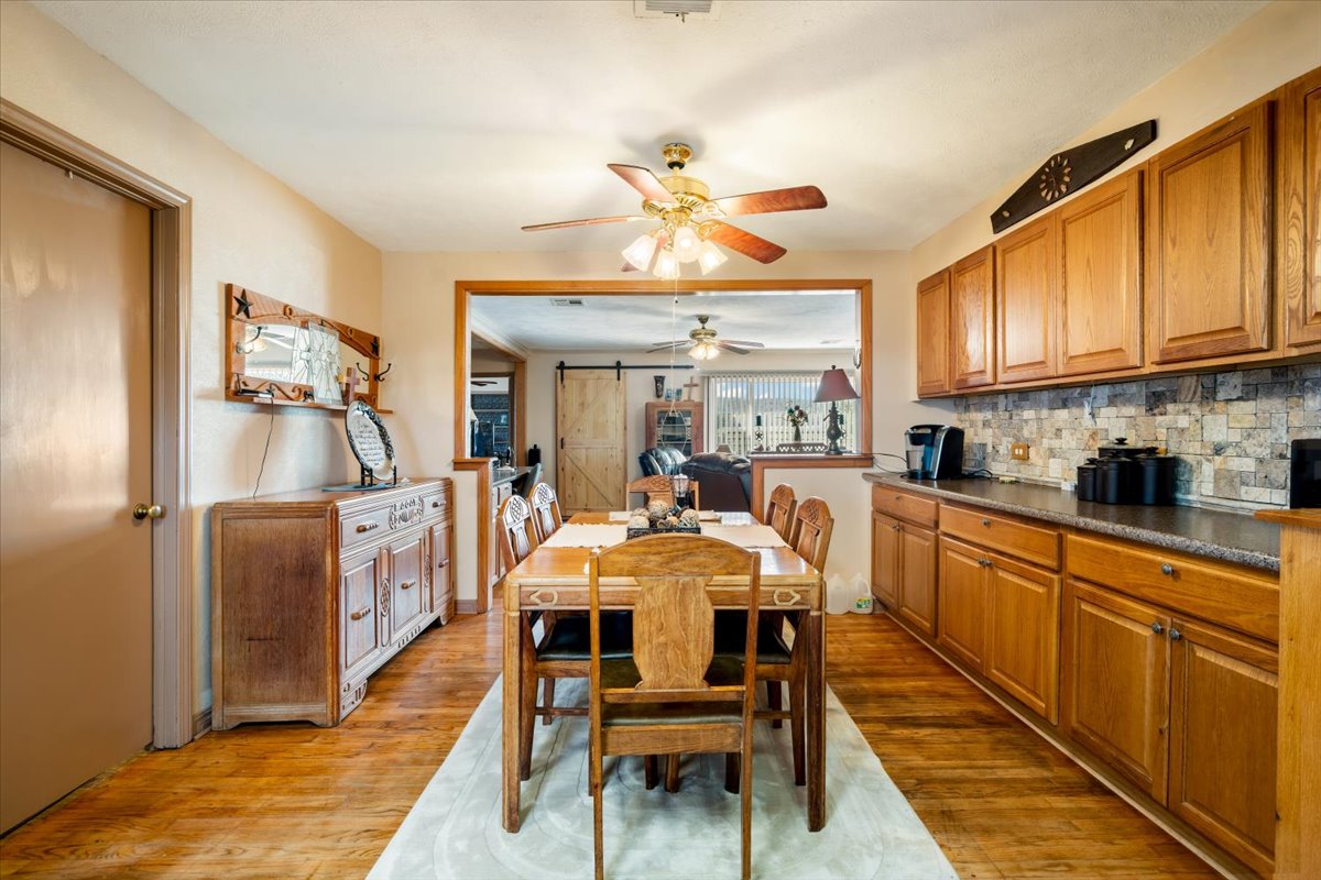 135 Washington Boulevard Property Photo 12