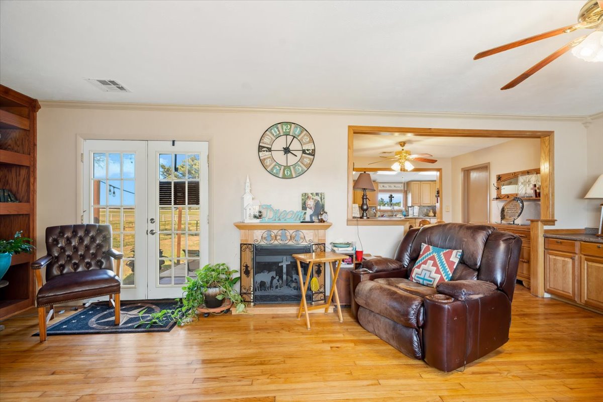 135 Washington Boulevard Property Photo 15