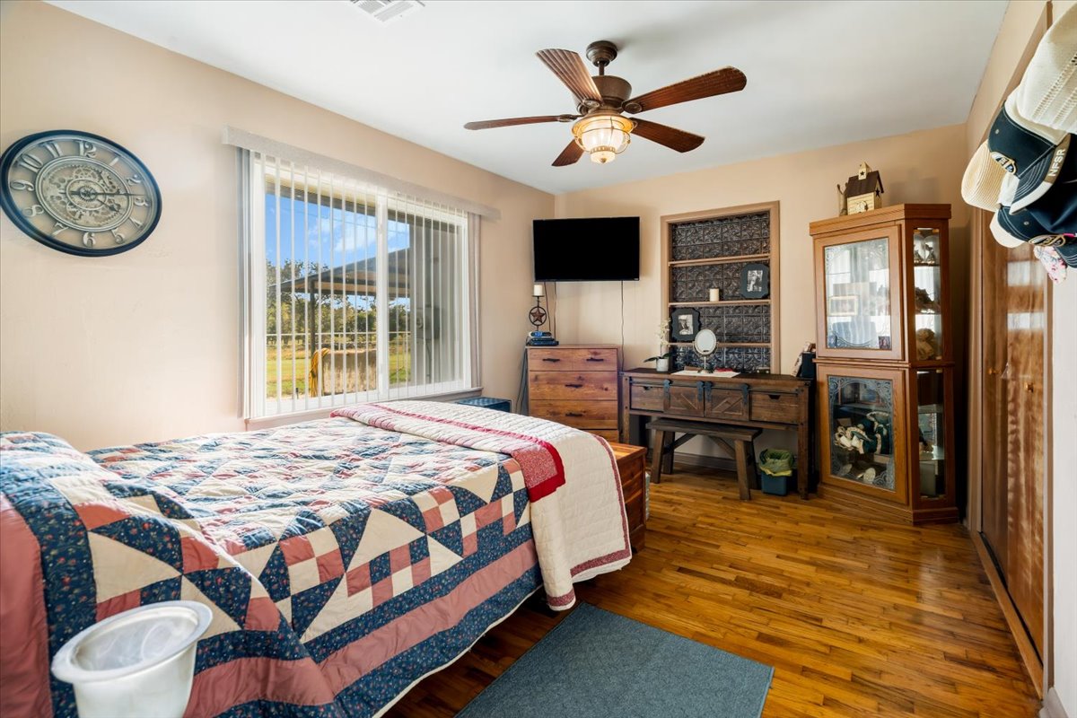 135 Washington Boulevard Property Photo 20