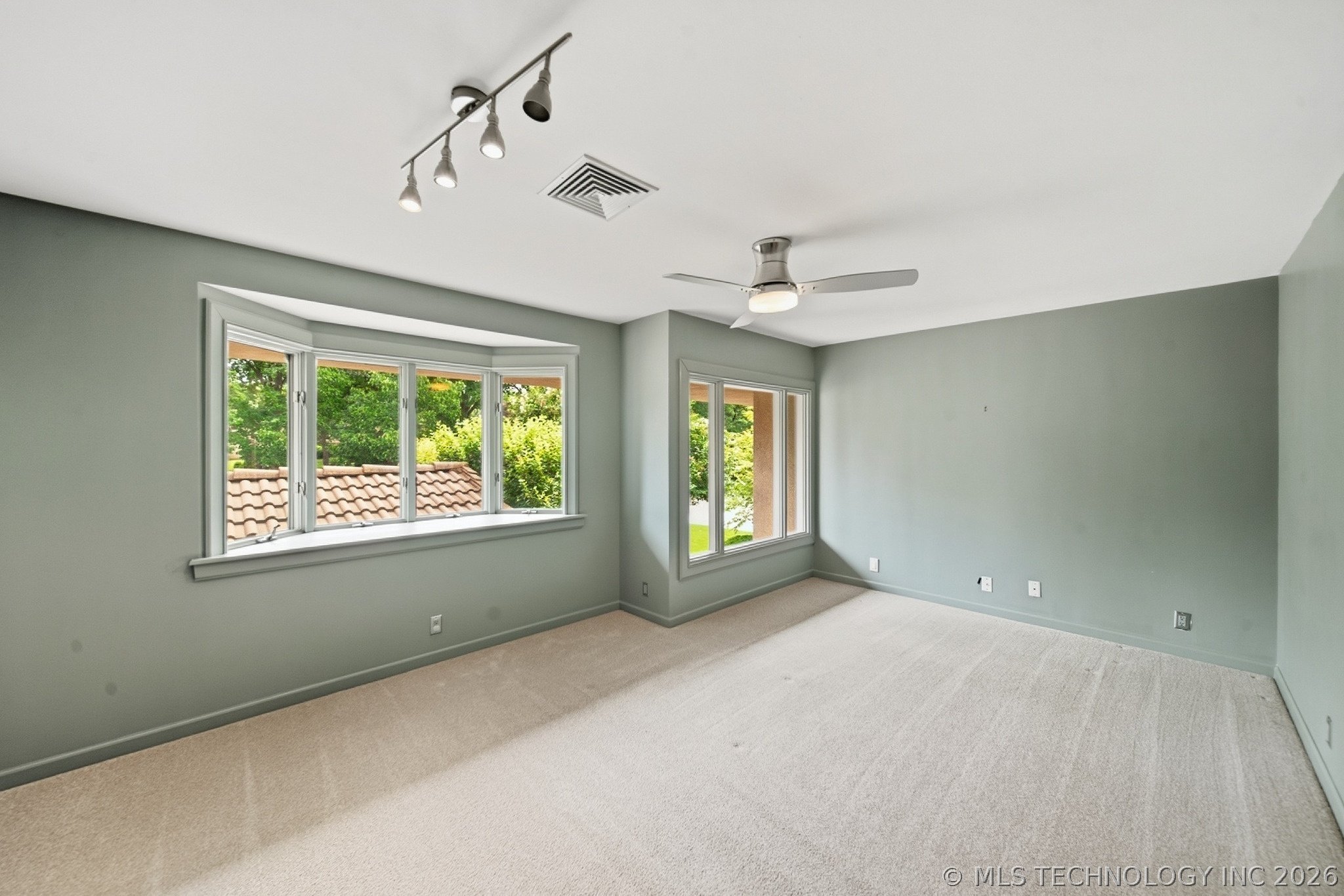 7426 S Gary Place Property Photo 25