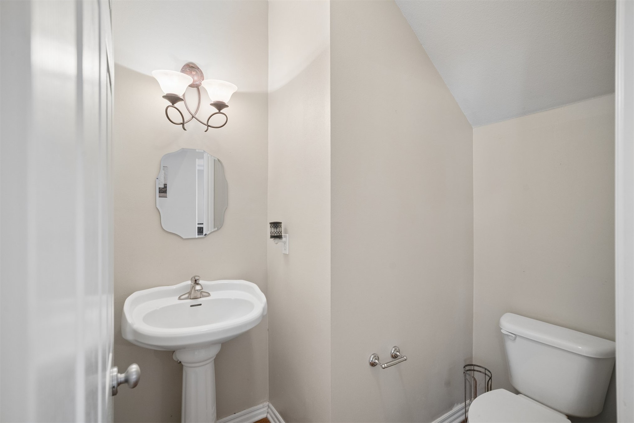 8311 N 99th East Avenue Property Photo 11