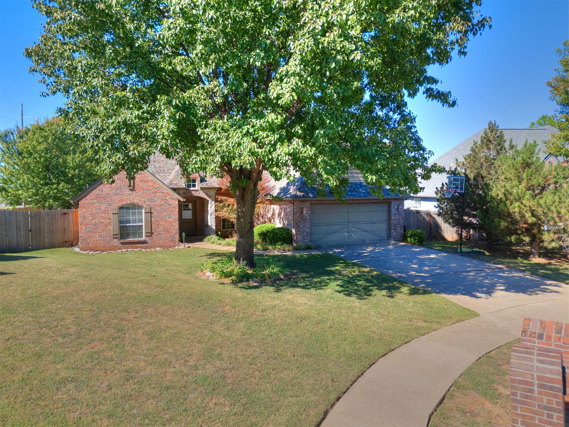 11522 S Locust Avenue Property Photo 3