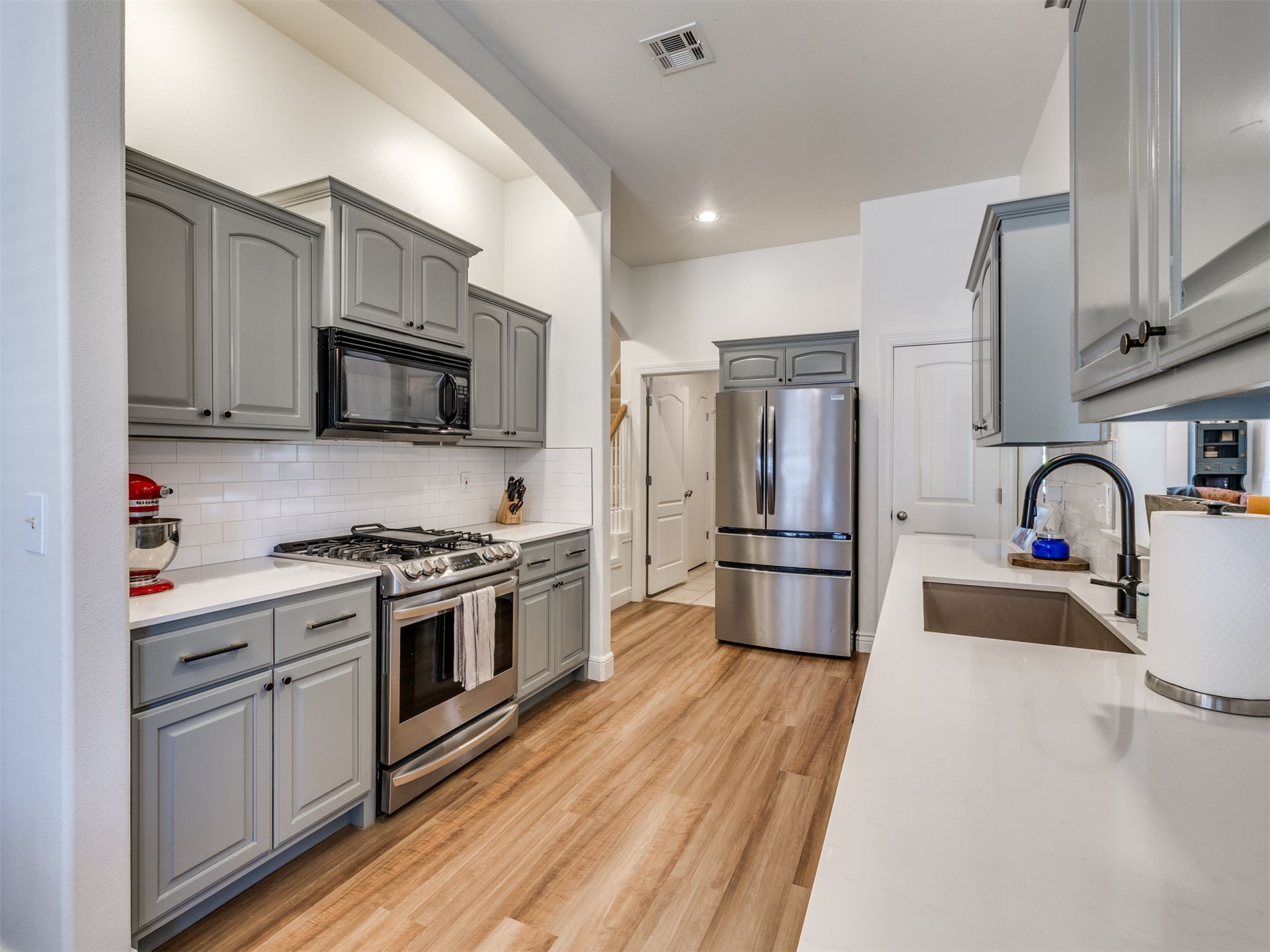 11522 S Locust Avenue Property Photo 28