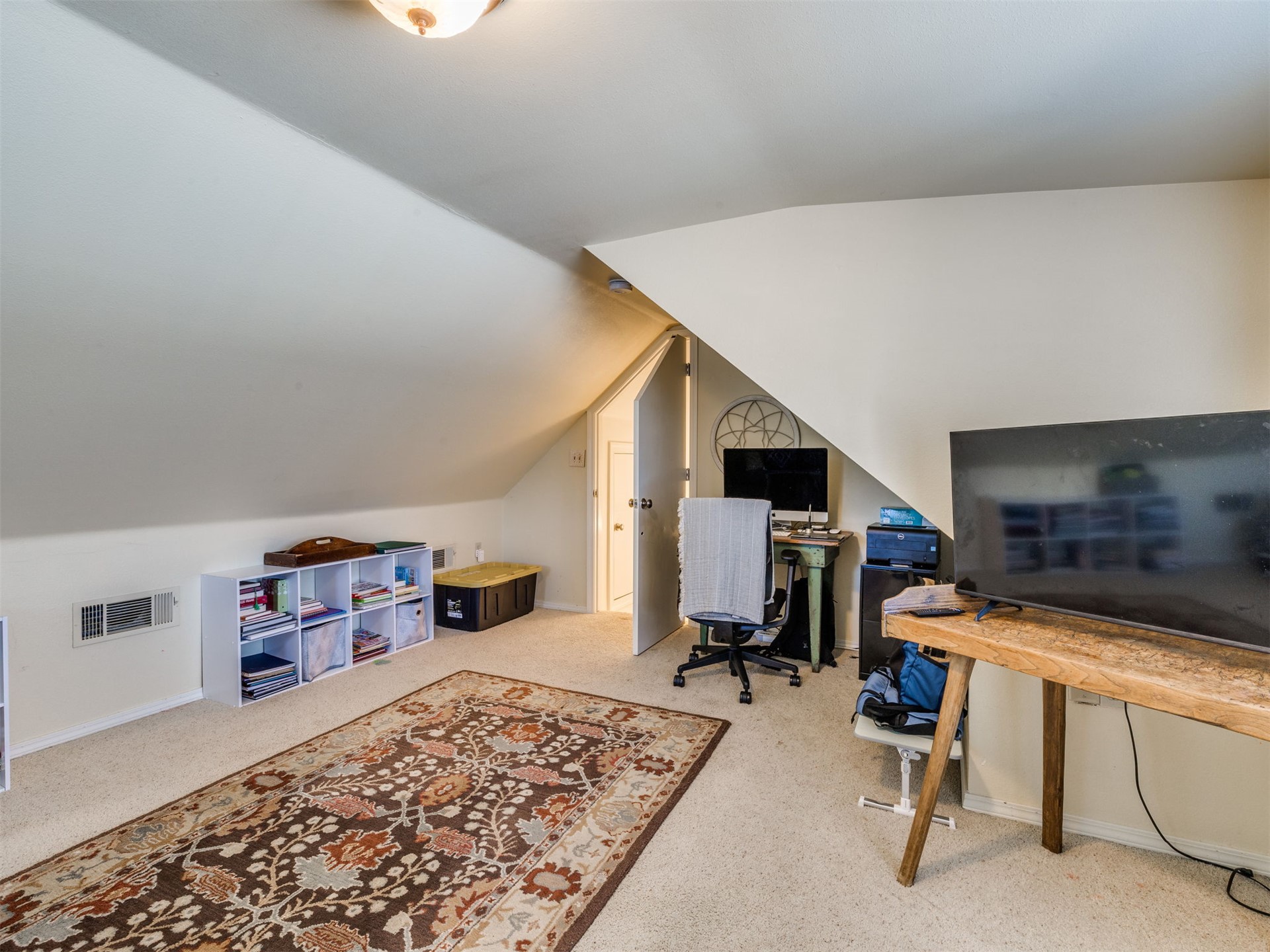 11522 S Locust Avenue Property Photo 44