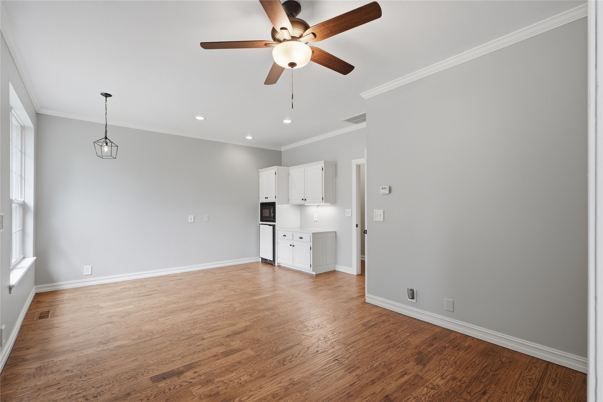 12813 S 14th Circle Property Photo 39