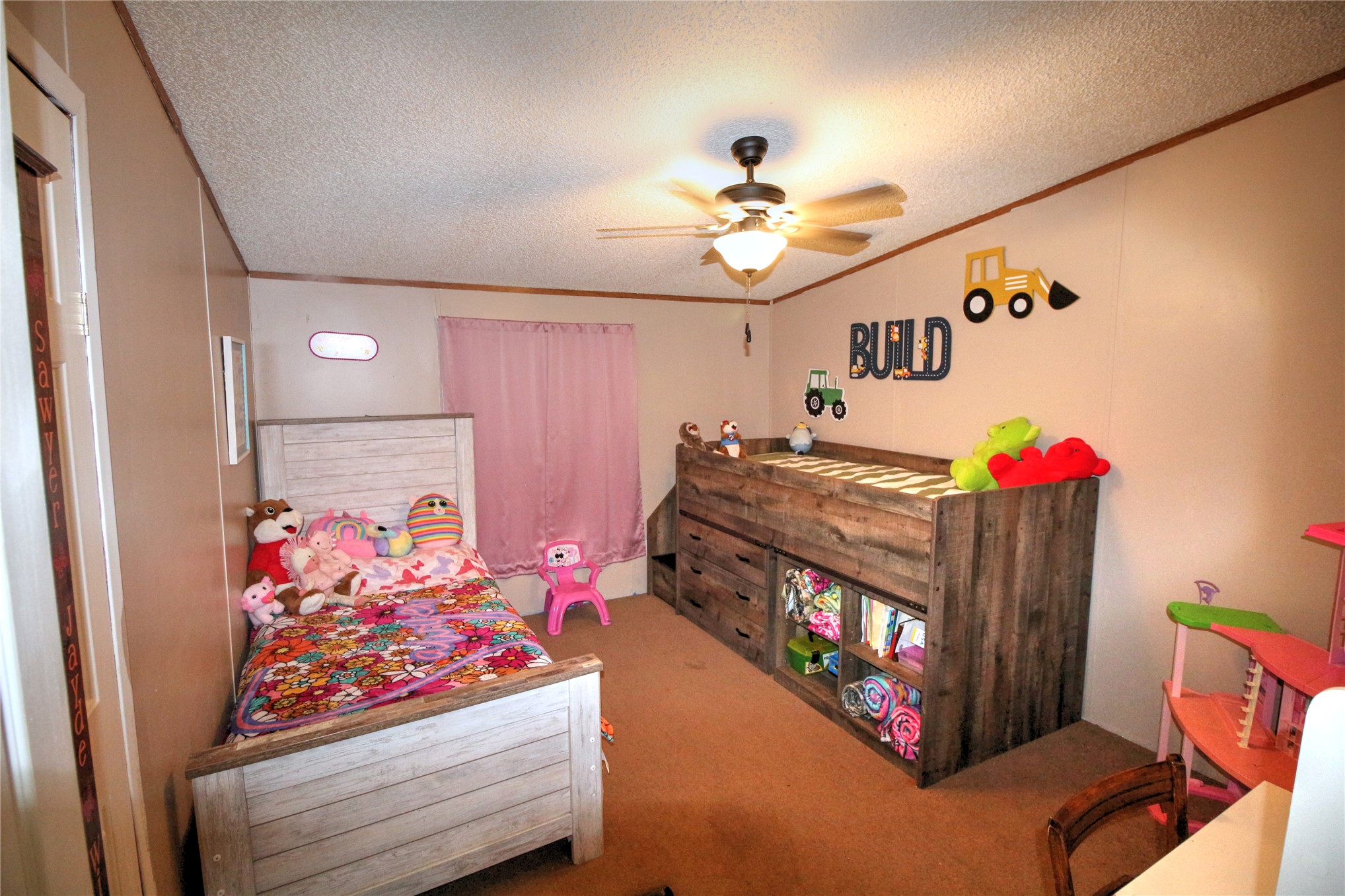 5924 Hummingbird Property Photo 14