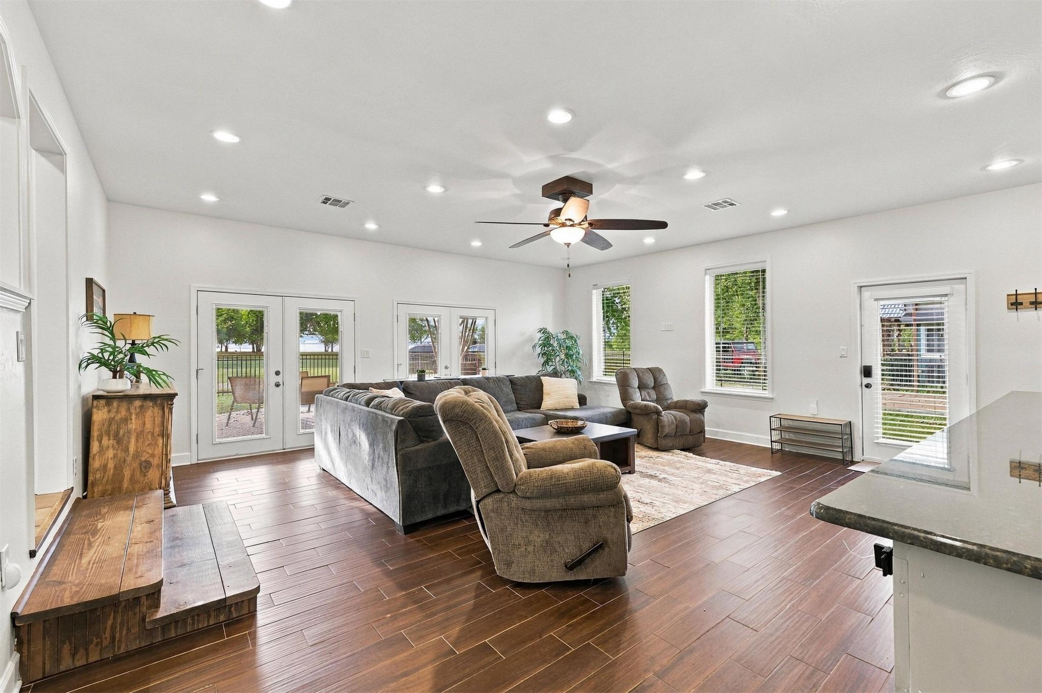 2828 Riverview Road Property Photo 15
