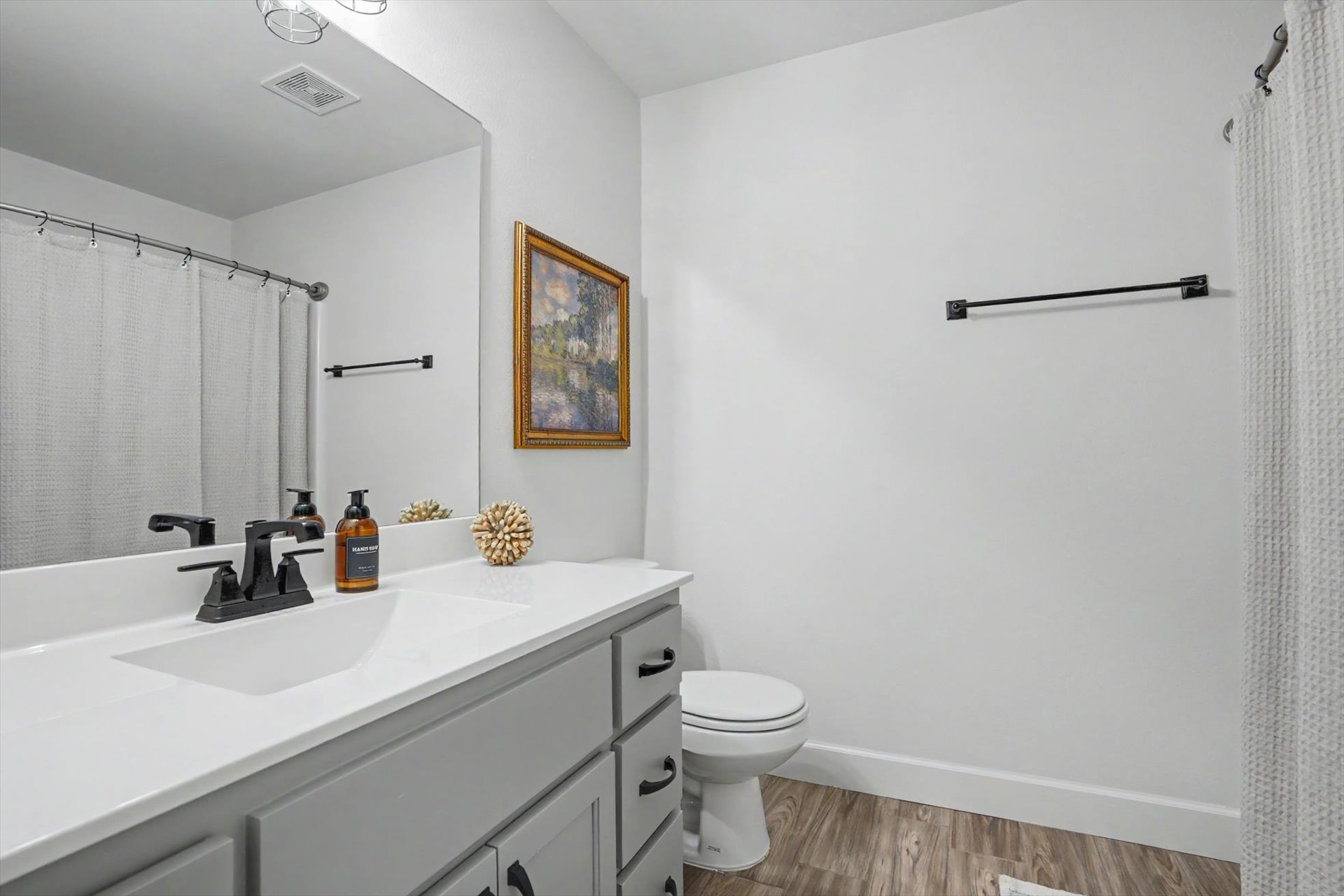 414 N 84th Place Property Photo 18