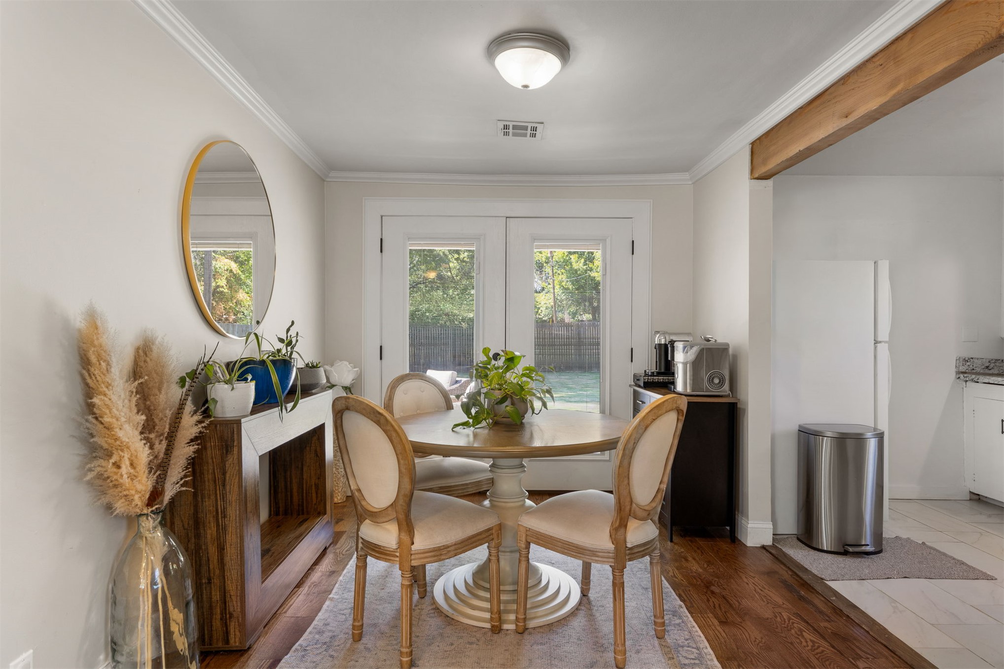912 S Ash Avenue Property Photo 10