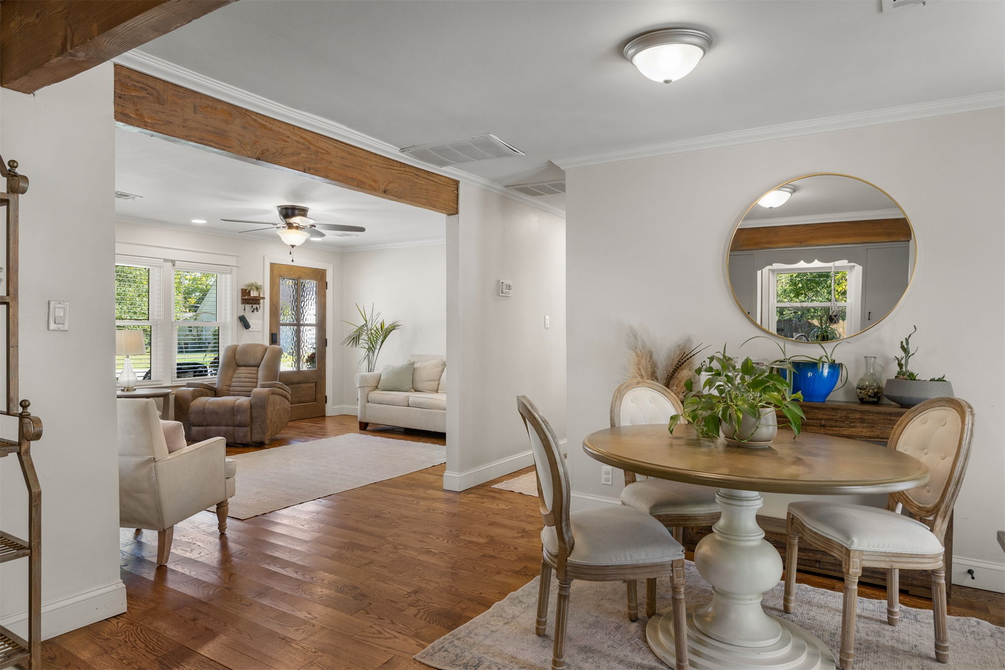 912 S Ash Avenue Property Photo 11