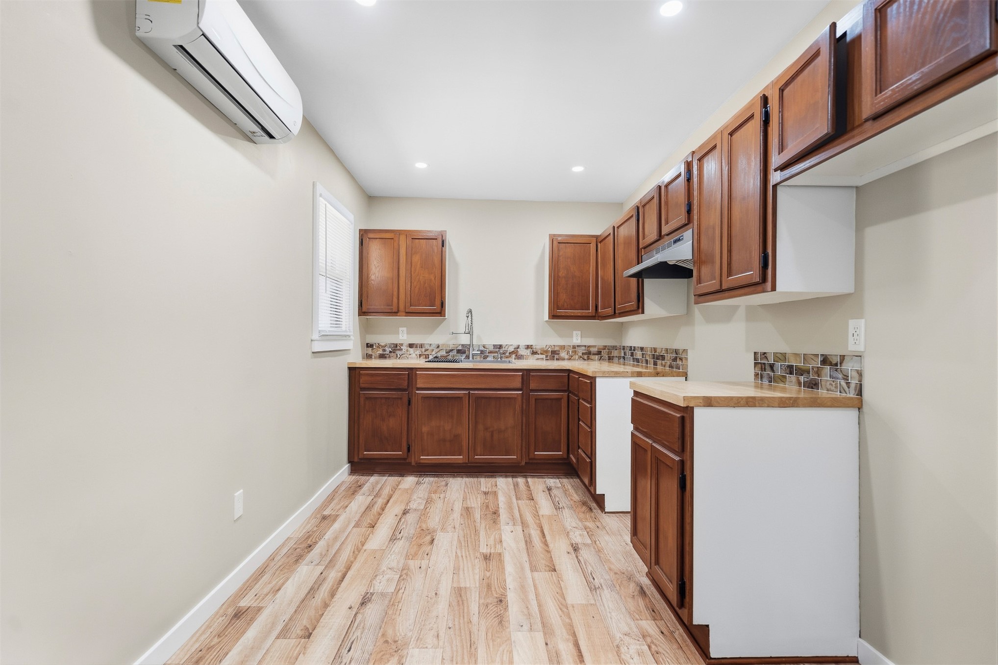 21 Turner Street Nw Property Photo 8