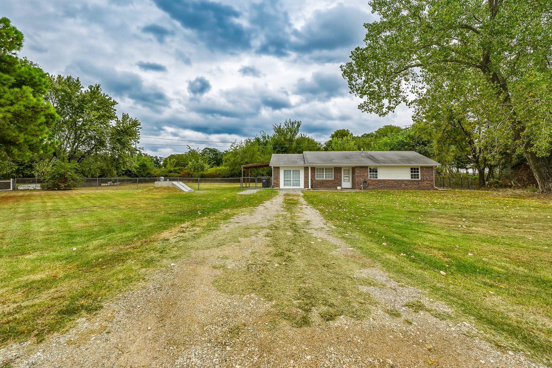 14450 County Road 3499 Property Photo 3