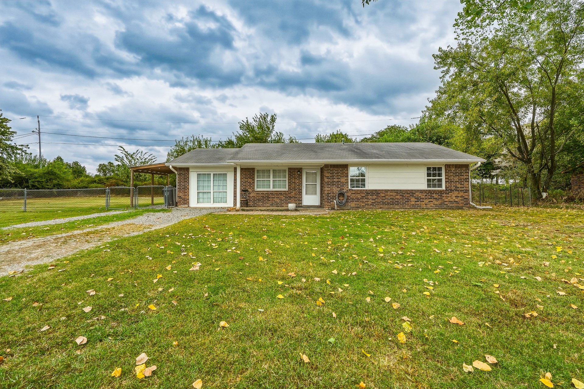 14450 County Road 3499 Property Photo 5