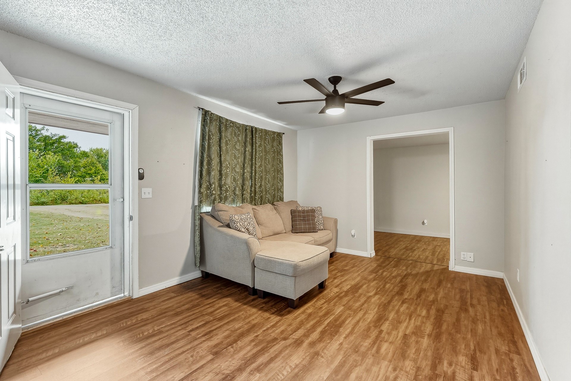 14450 County Road 3499 Property Photo 6