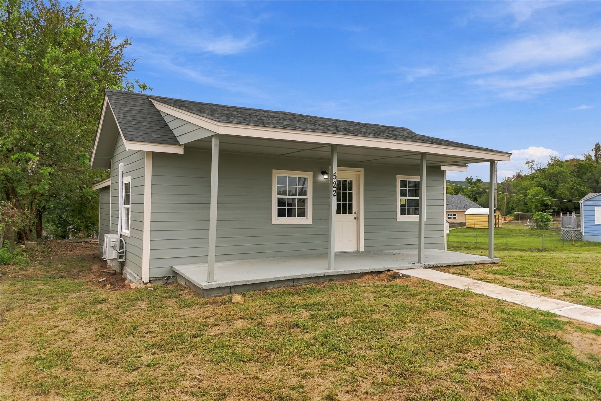 522 N Franklin Avenue Property Photo 1