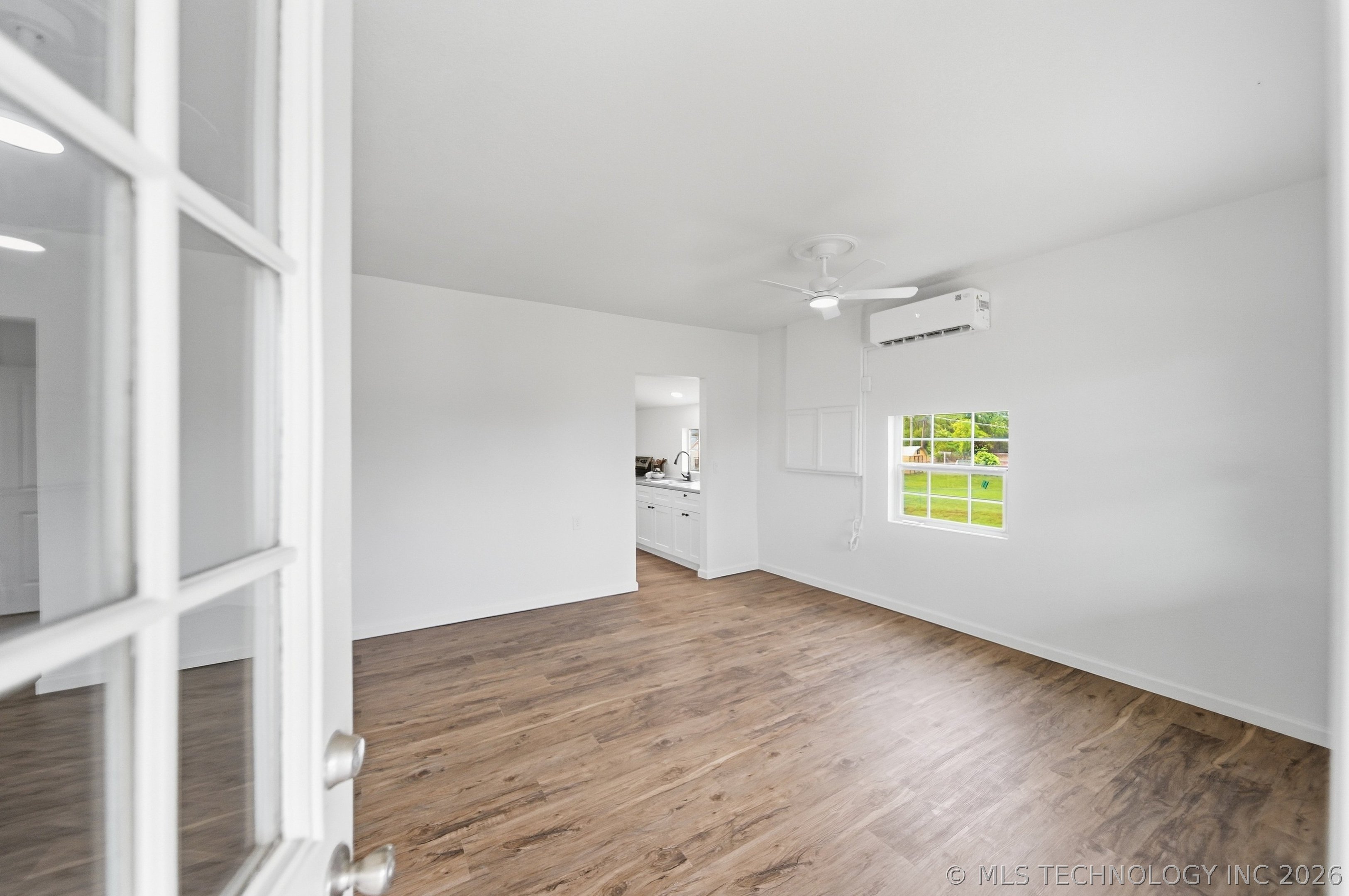 522 N Franklin Avenue Property Photo 3