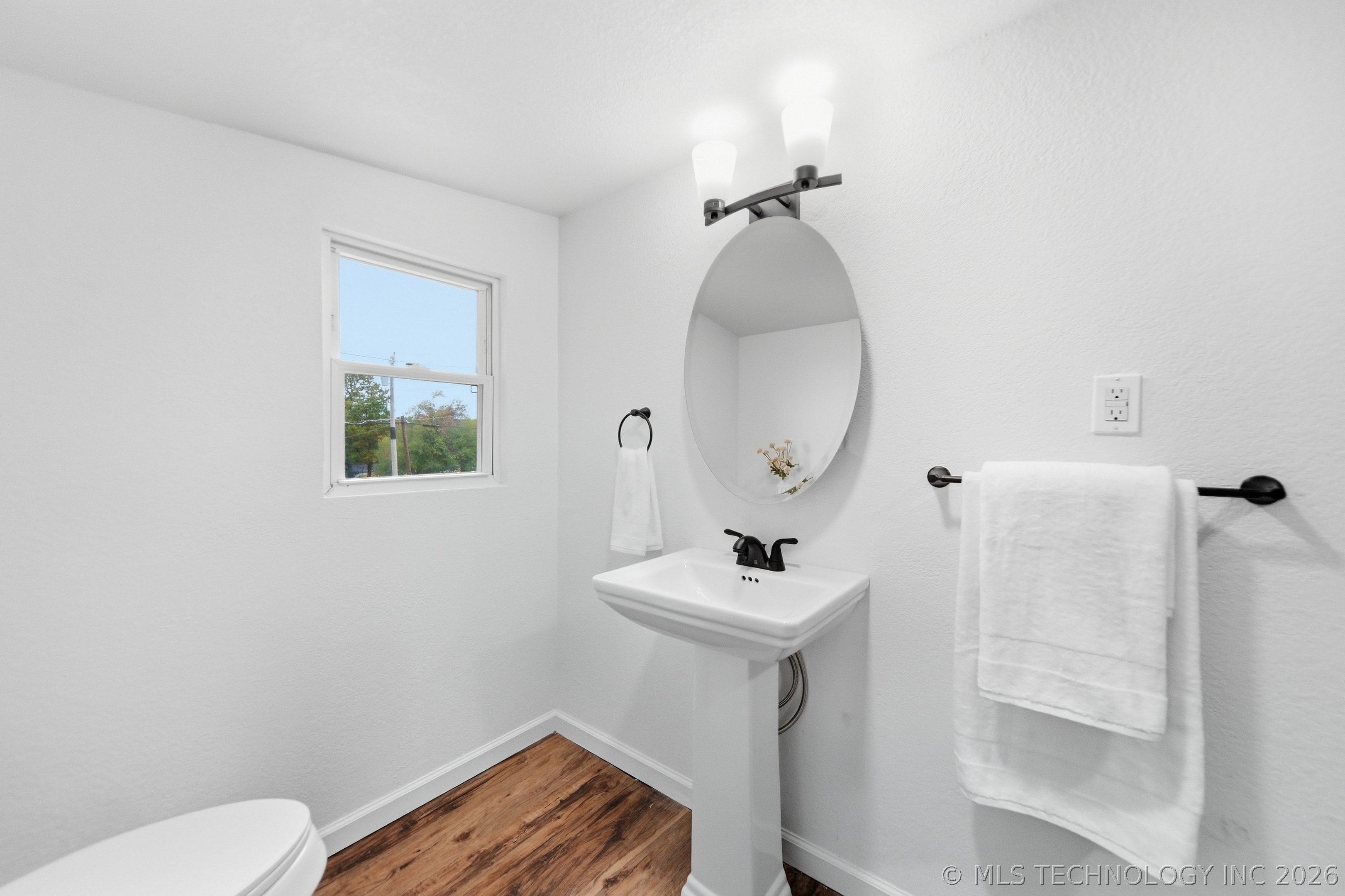 522 N Franklin Avenue Property Photo 12