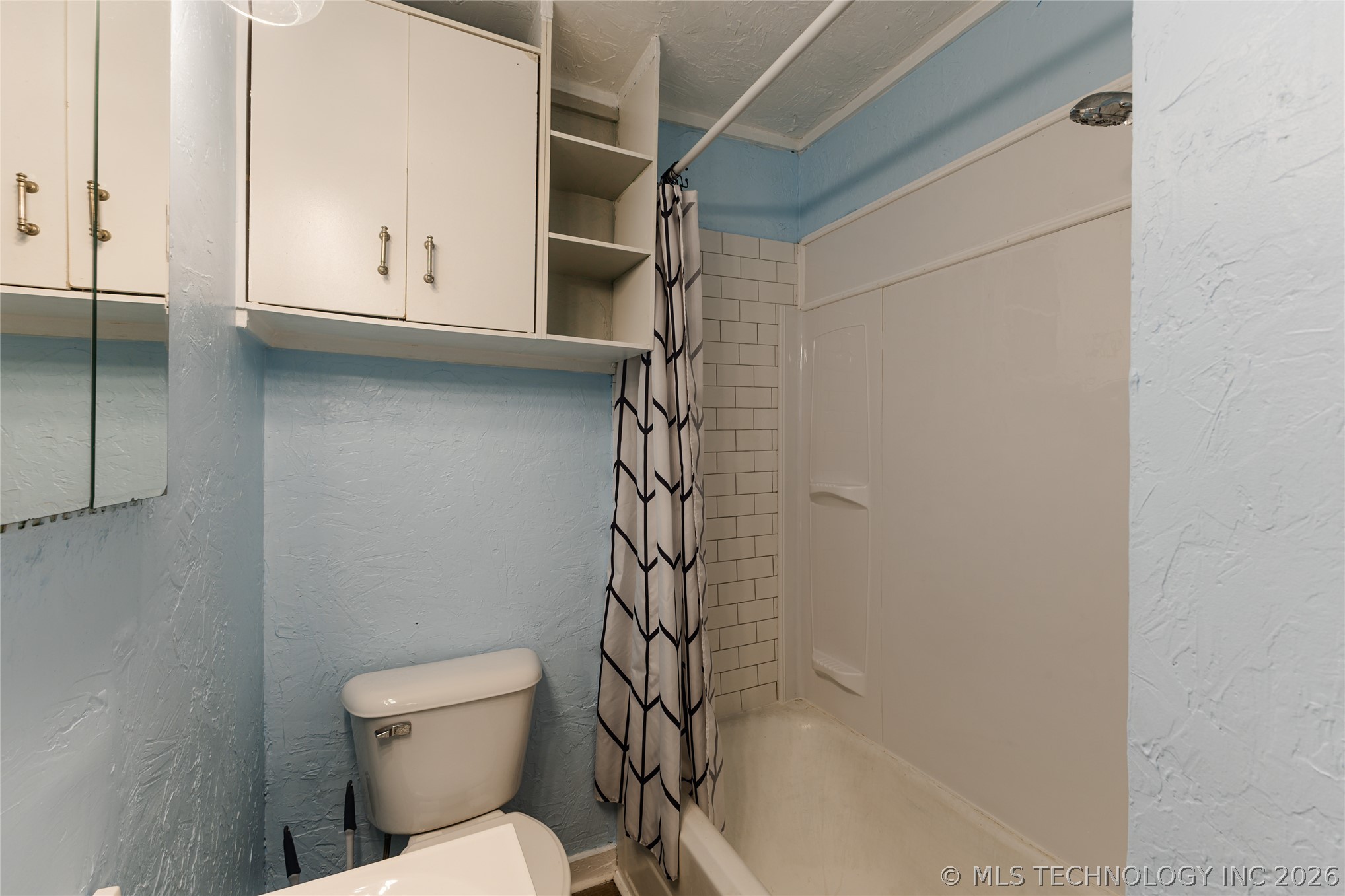 512 N Francis Street Property Photo 7