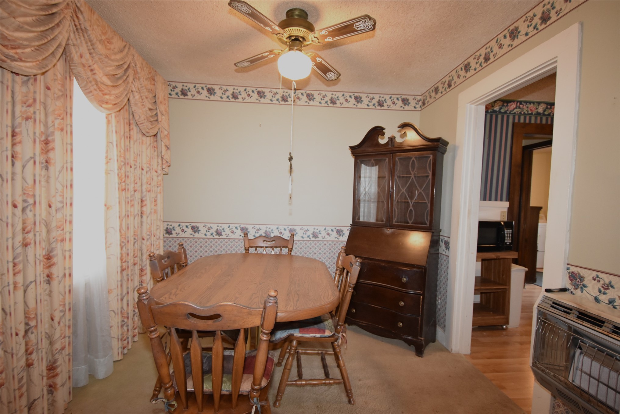 2020 N Union Avenue Property Photo 8