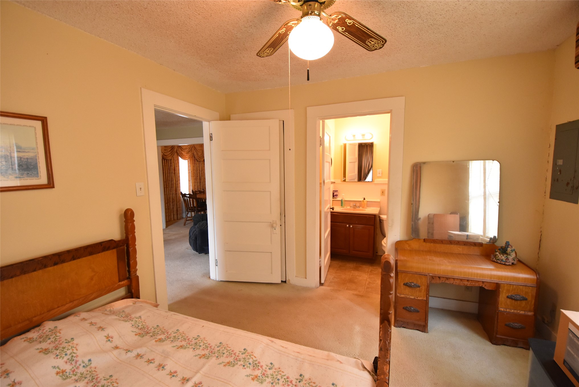 2020 N Union Avenue Property Photo 21