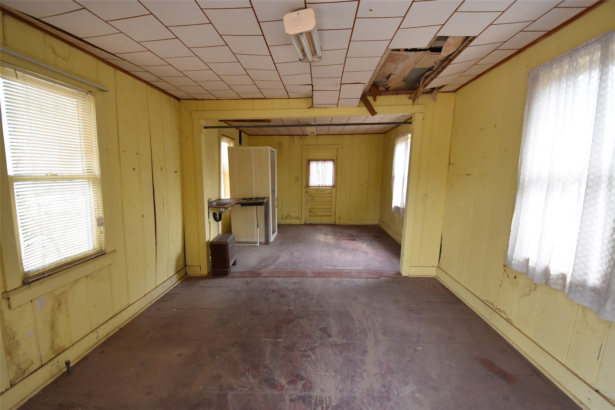 2020 N Union Avenue Property Photo 27