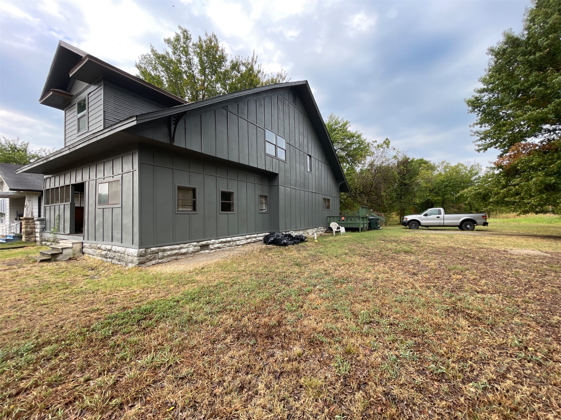 406 S Alabama Avenue Property Photo 2