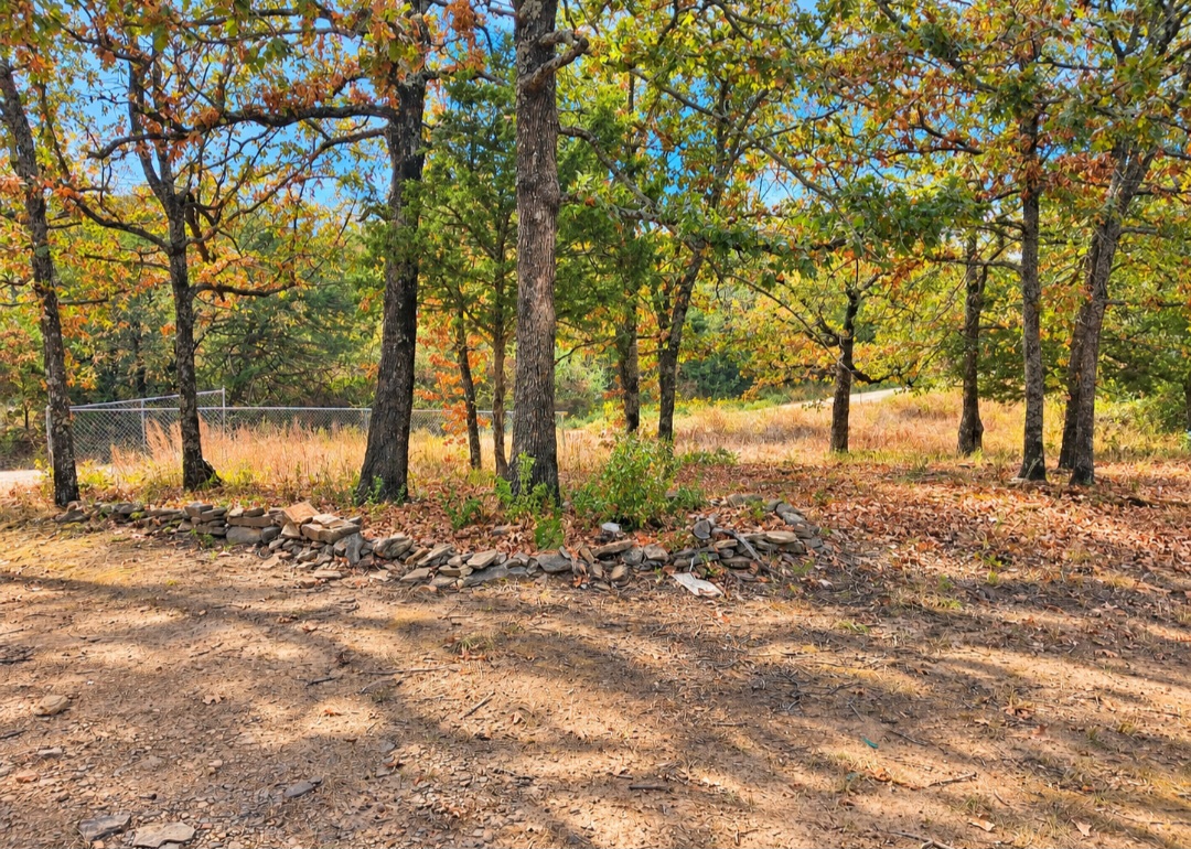 215 Dozer Bend Property Photo 26