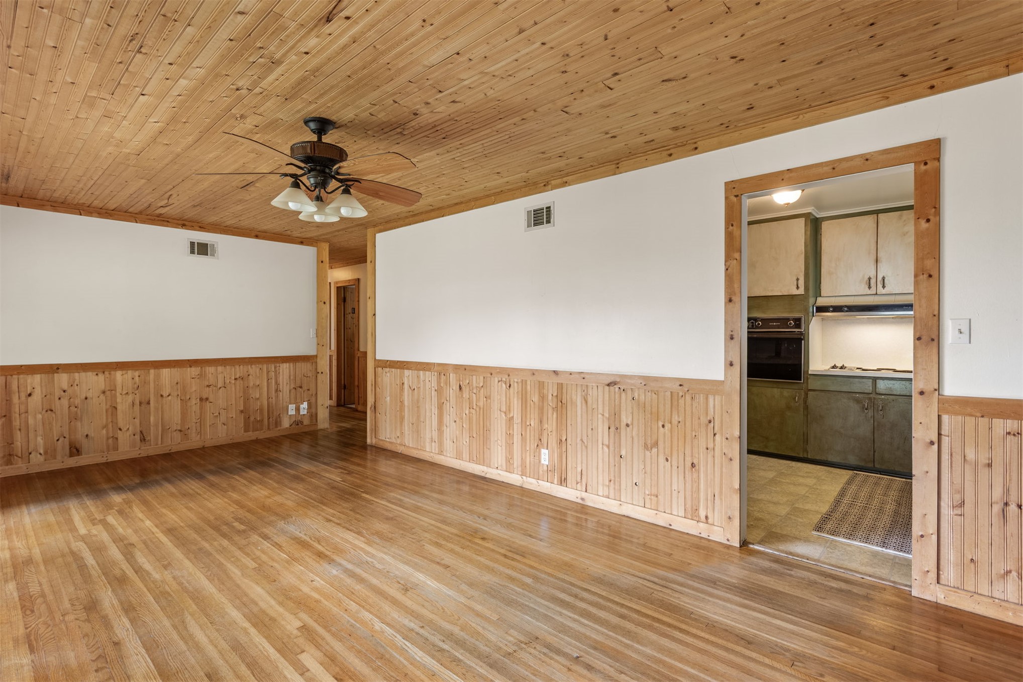 405 Parkview Drive Property Photo 17