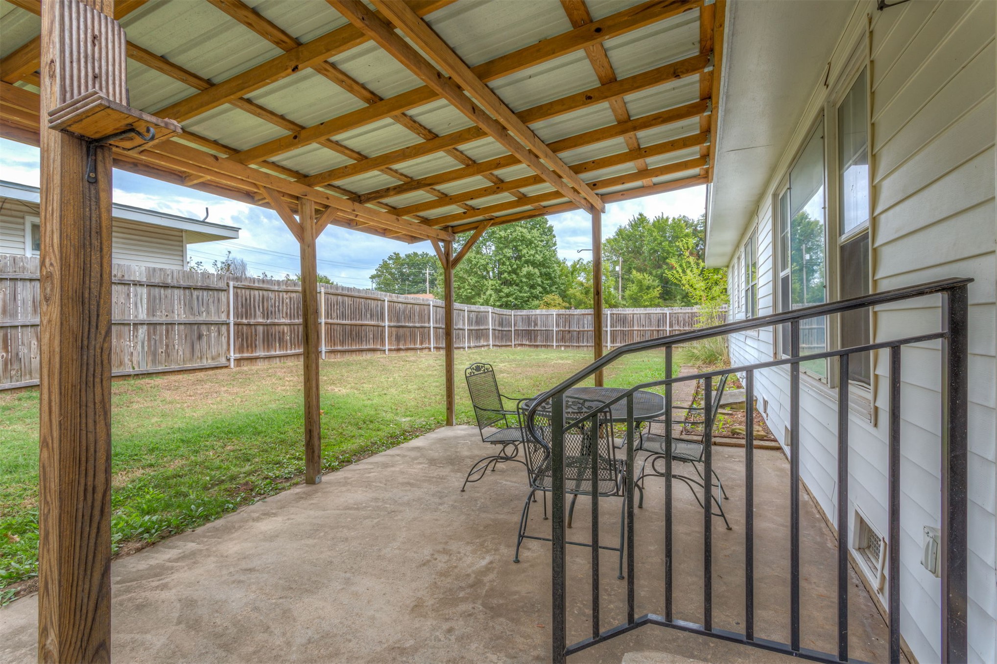 405 Parkview Drive Property Photo 38