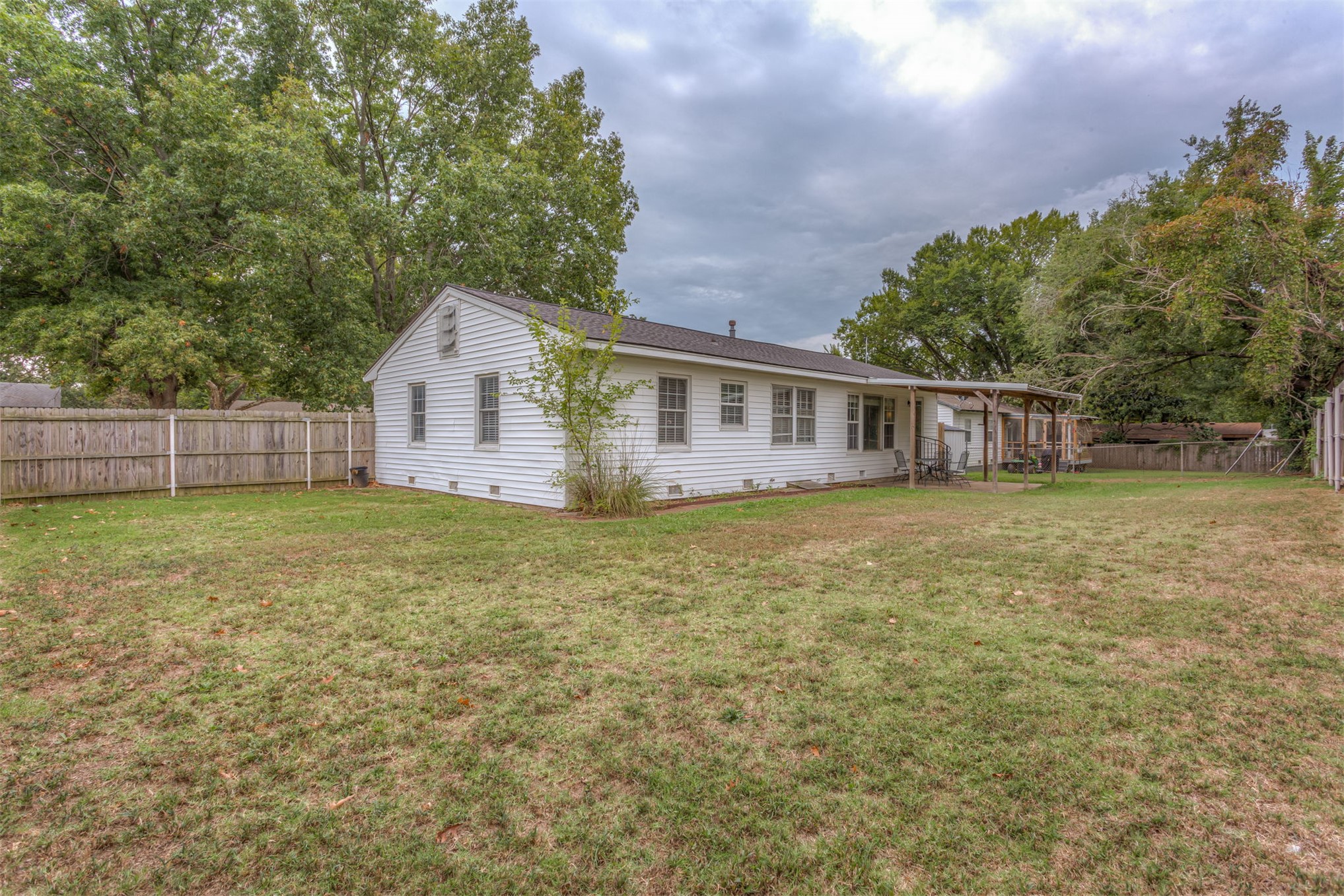 405 Parkview Drive Property Photo 44