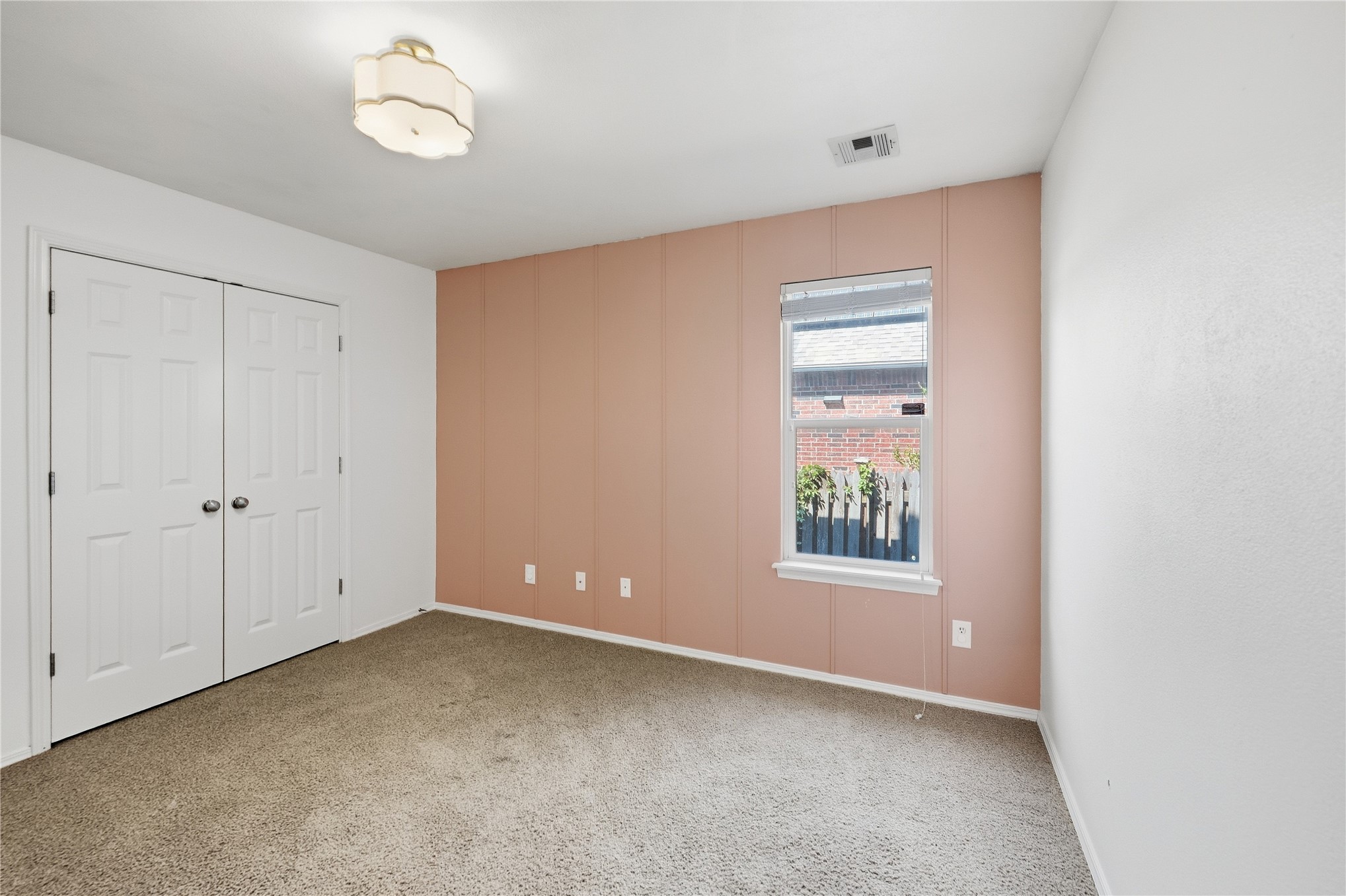 3009 N Ironwood Avenue Property Photo 25