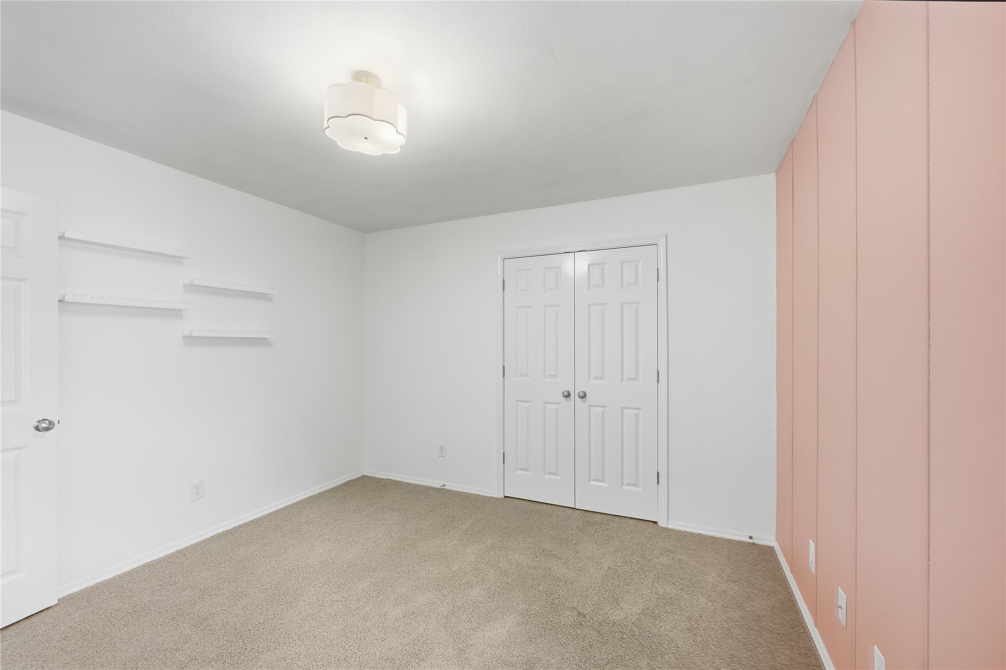 3009 N Ironwood Avenue Property Photo 26
