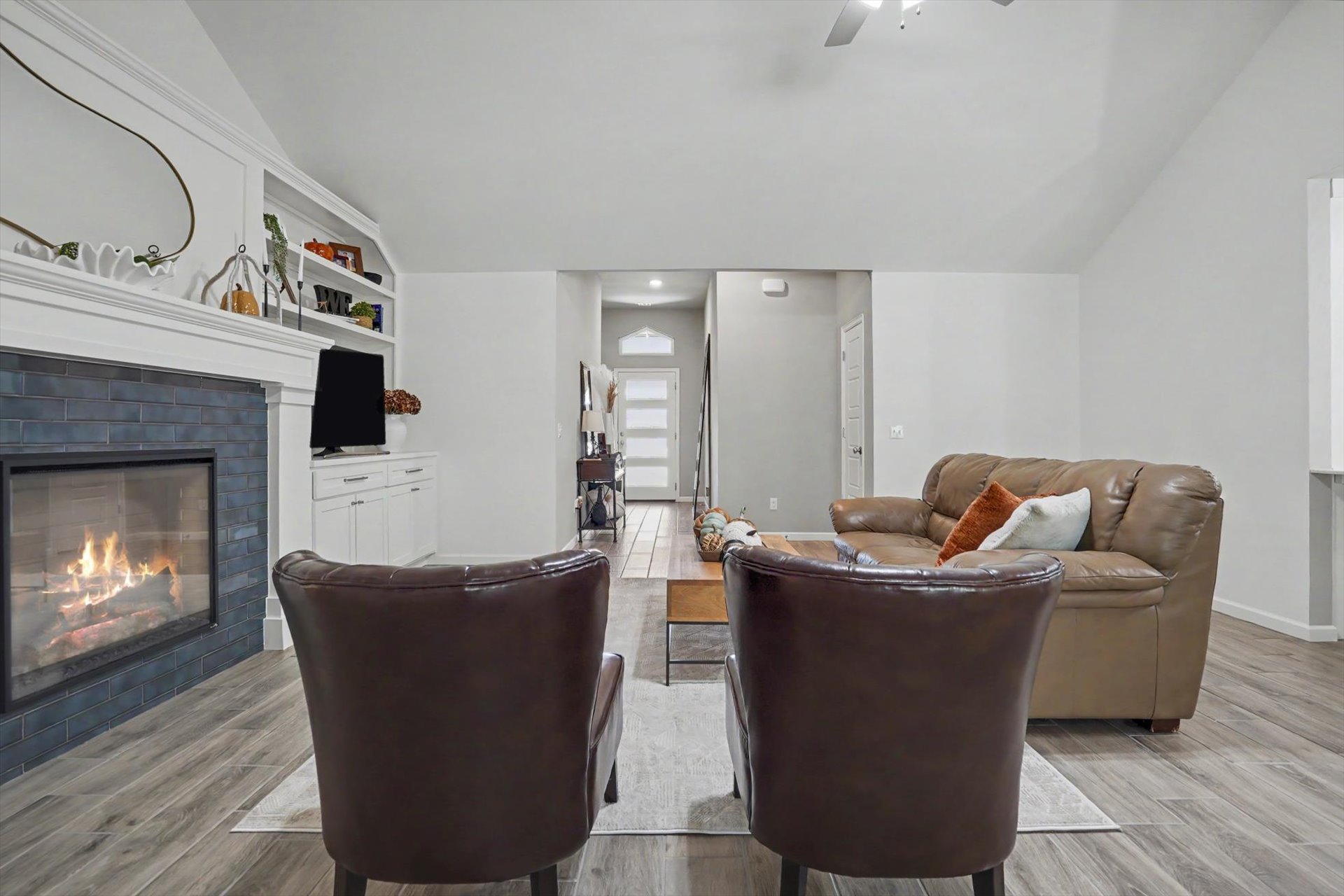 757 E 139th Place Property Photo 12