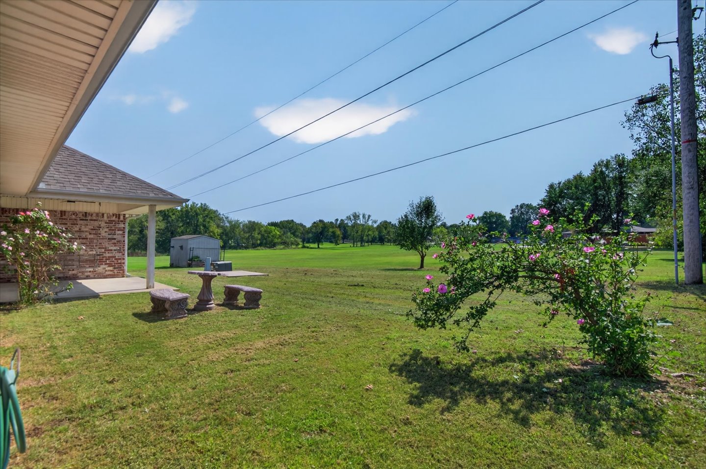 5613 Woodland Property Photo 32