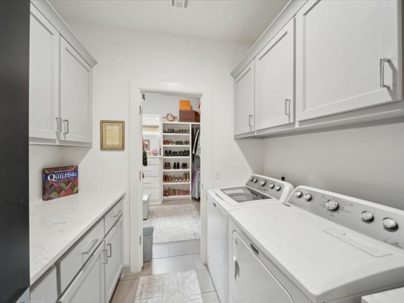 10328 S Delaware Place Property Photo 34