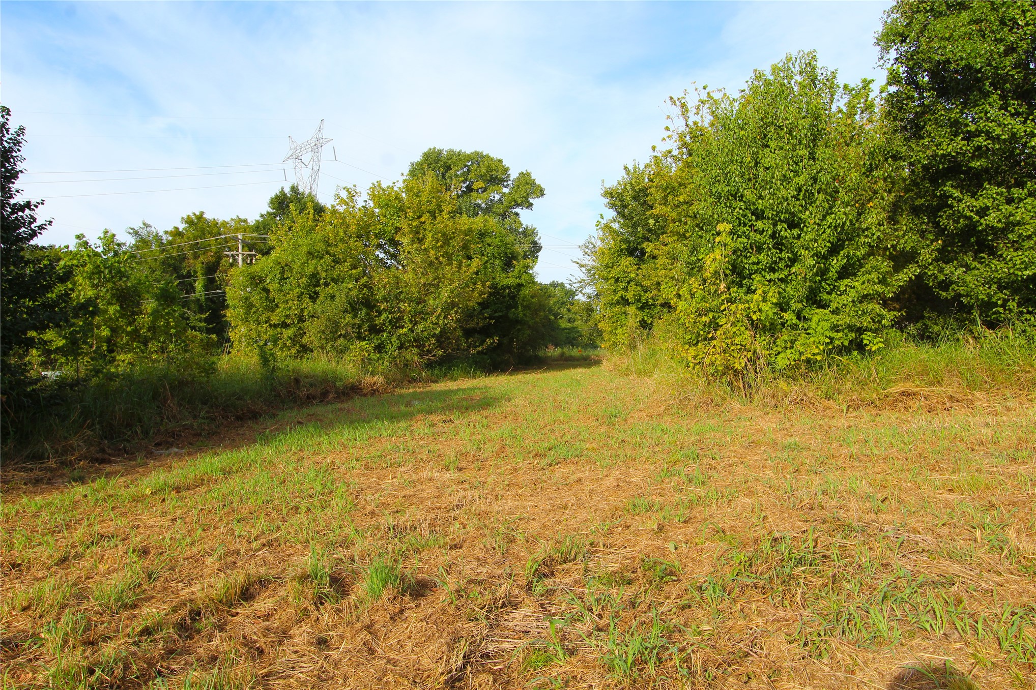 S 33rd West Avenue Property Photo 19