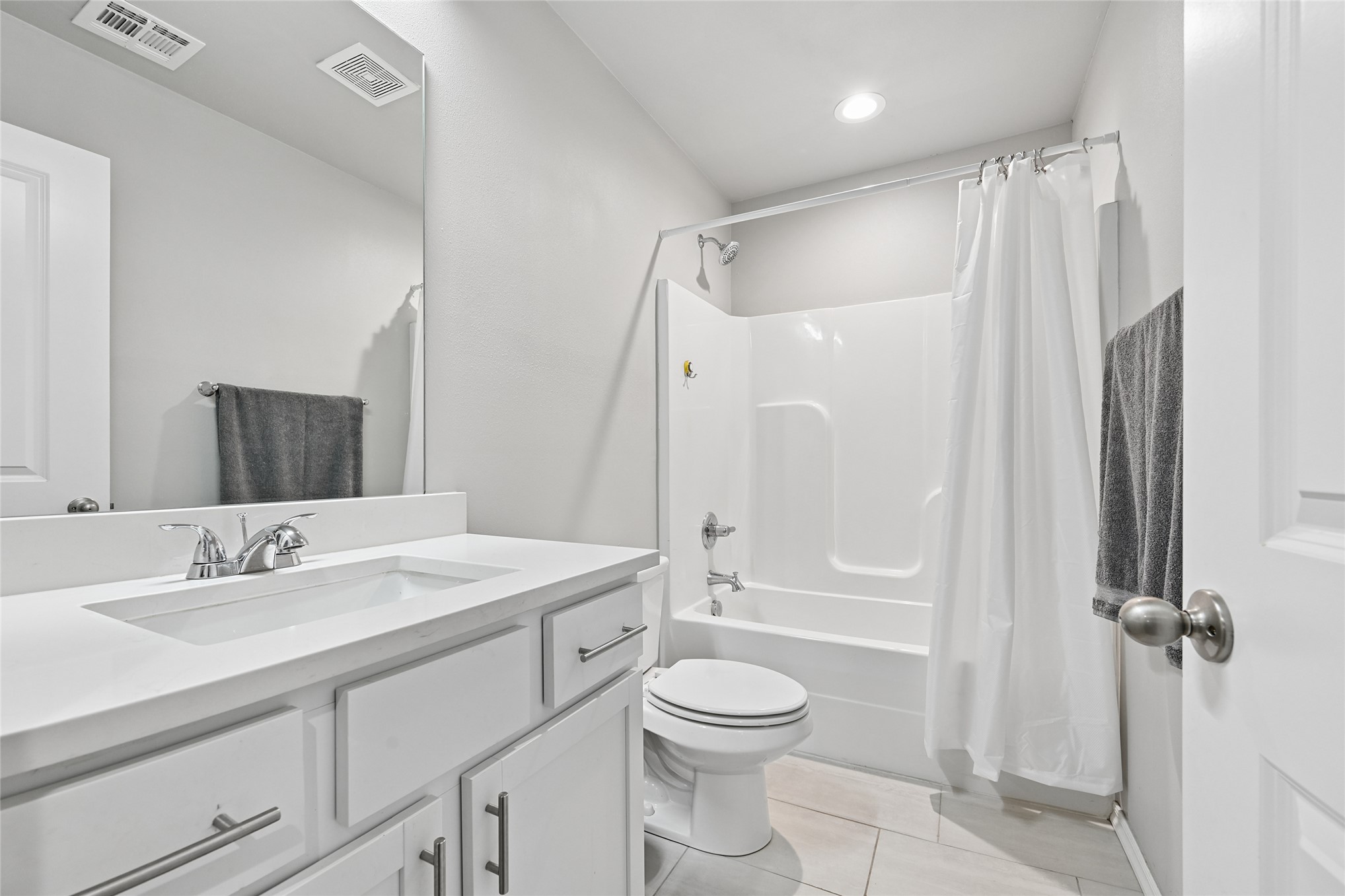 220 N Johannes Street Property Photo 17