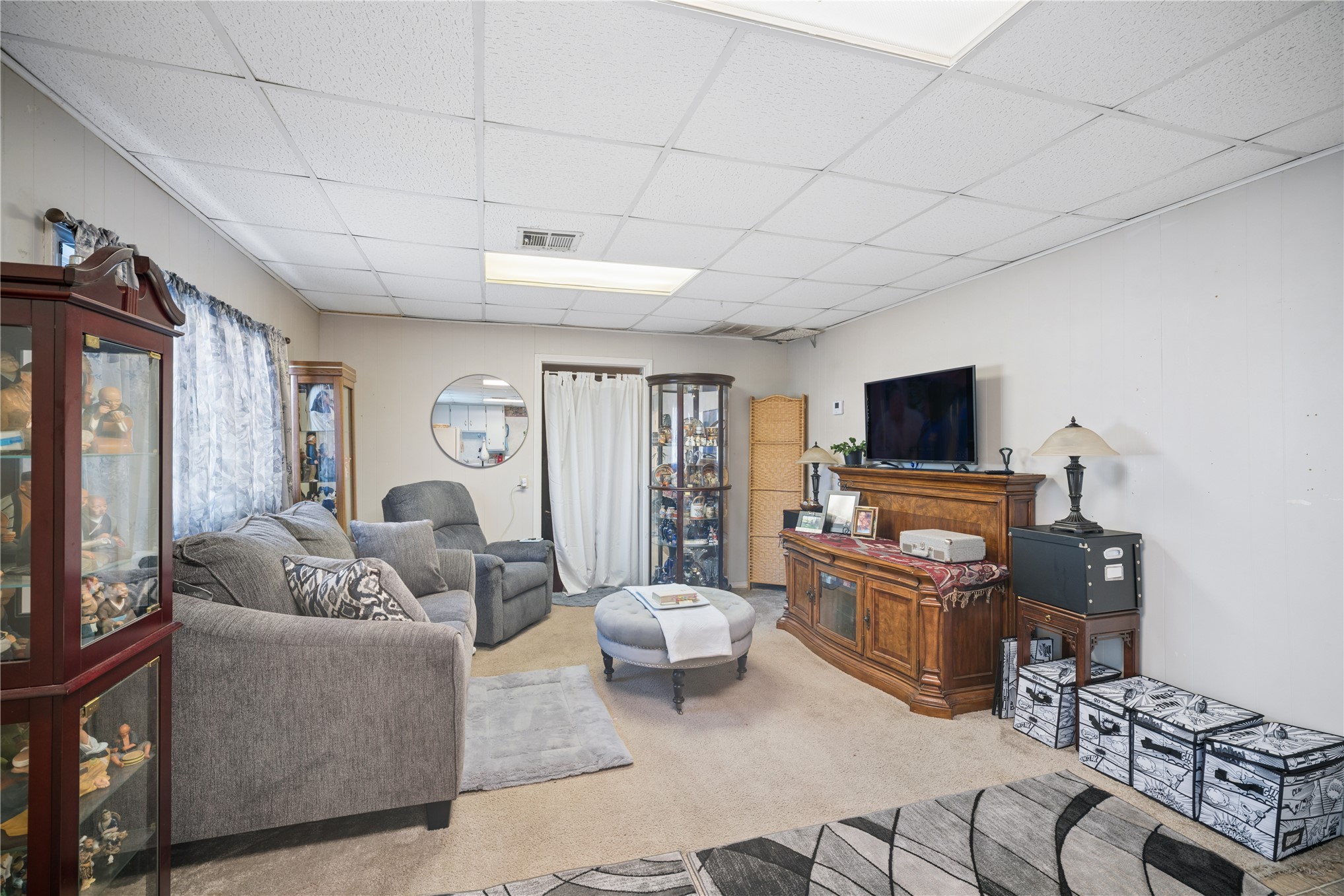 704 N Gertrude Avenue Property Photo 7