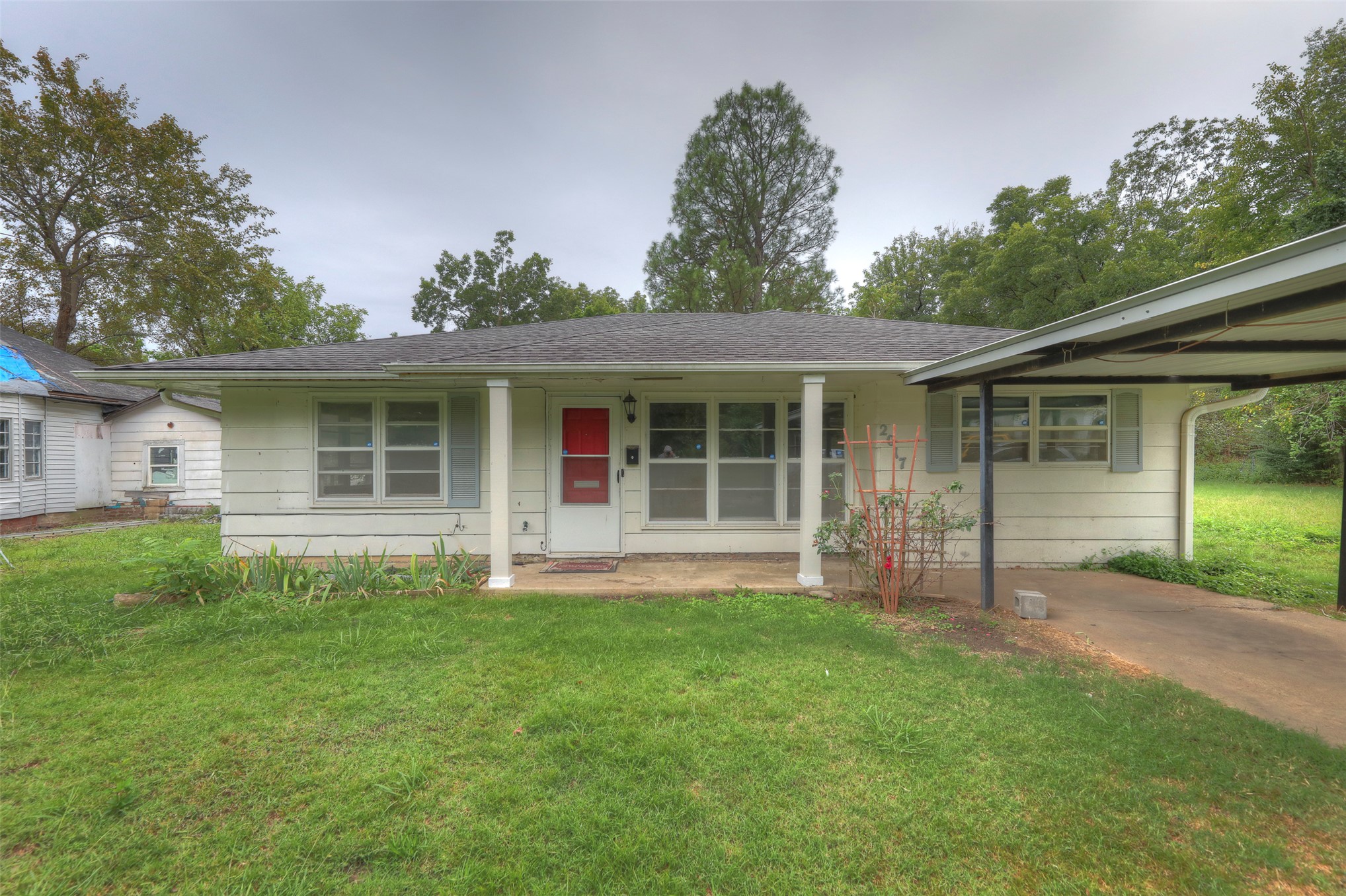 2017 Denver Street Property Photo 1