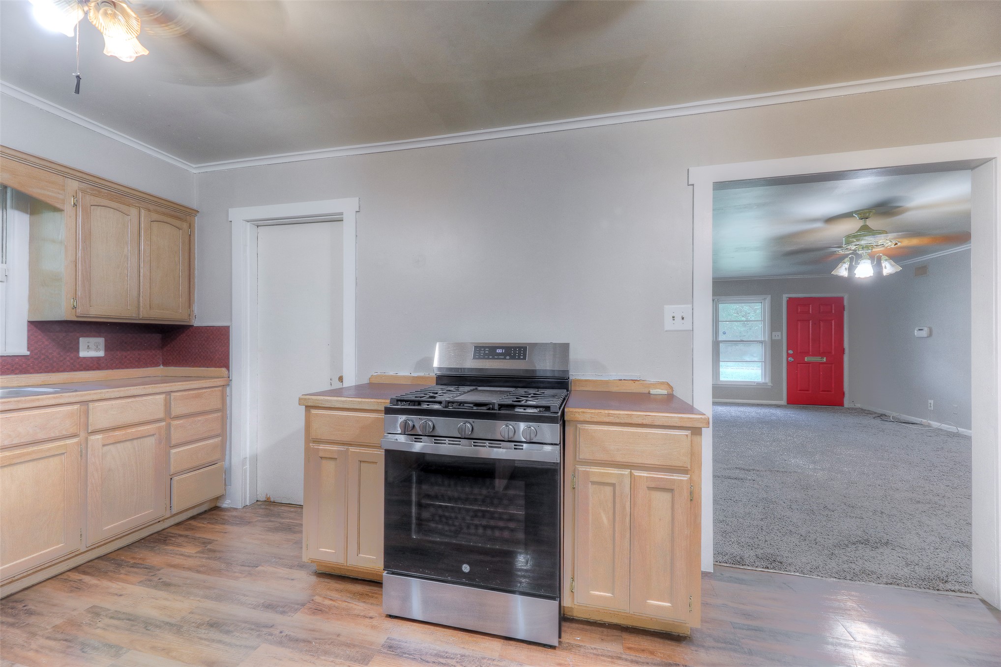 2017 Denver Street Property Photo 7
