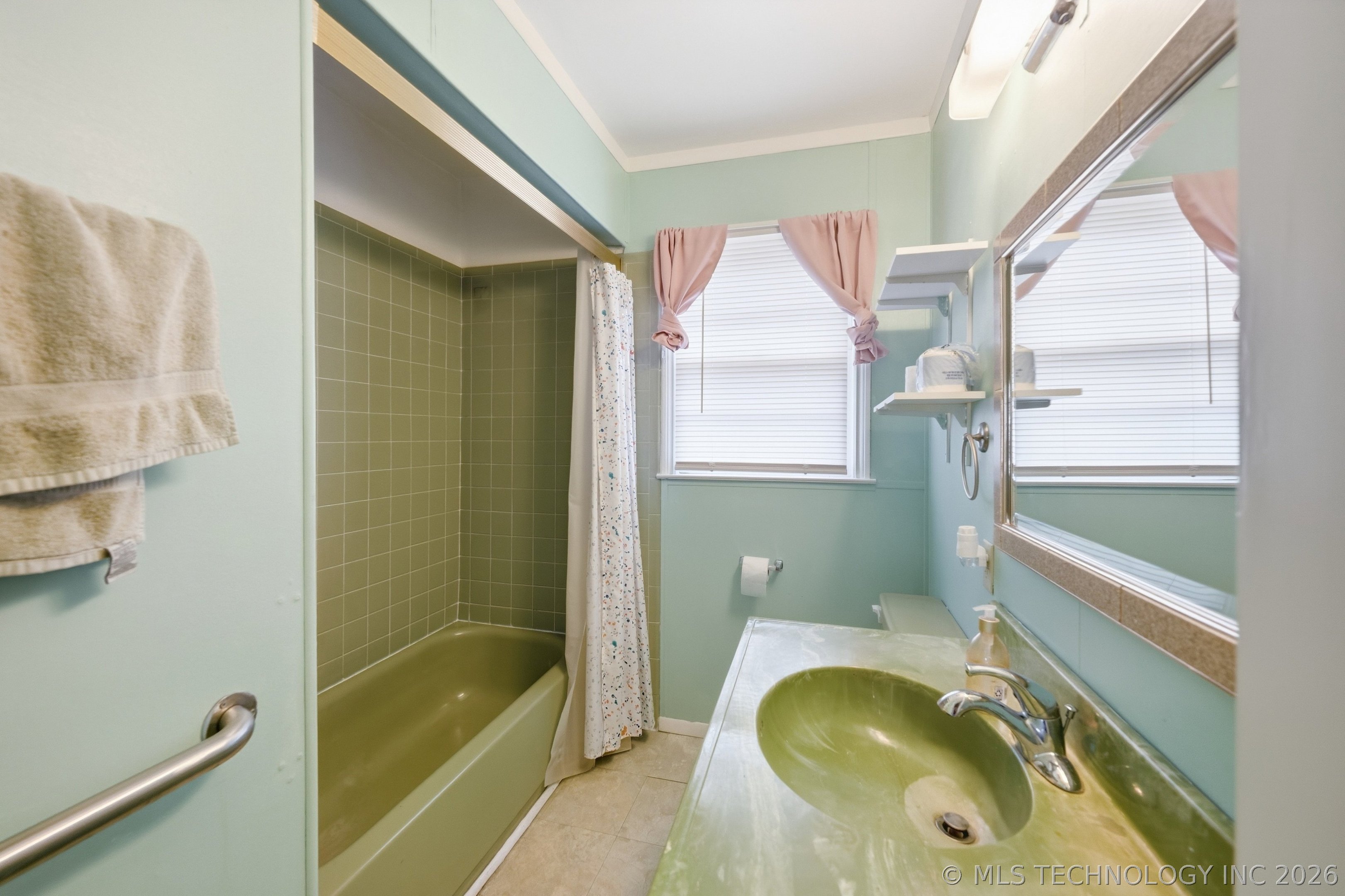 1117 Pin Oak Court Property Photo 17