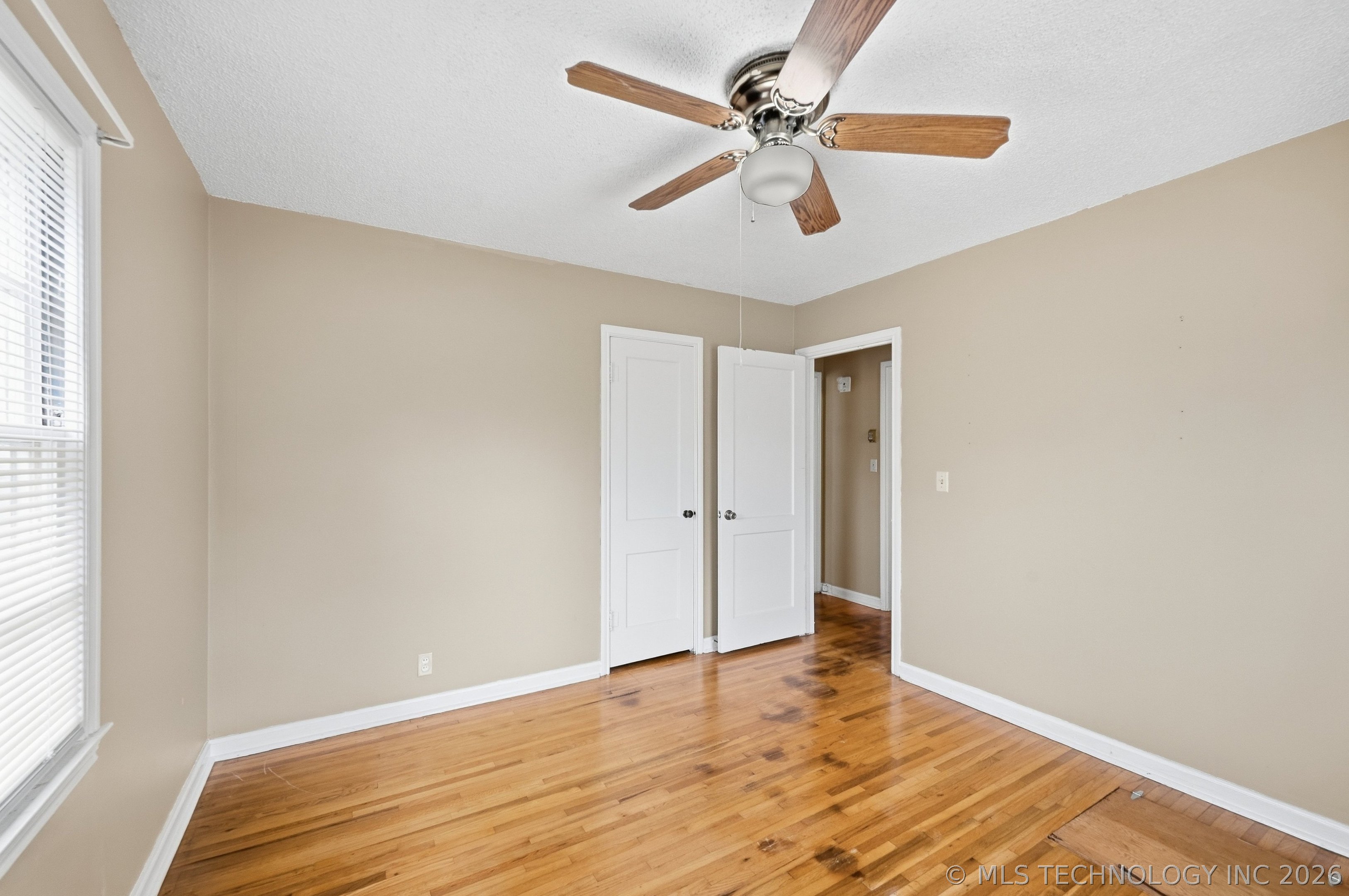 1117 Pin Oak Court Property Photo 19