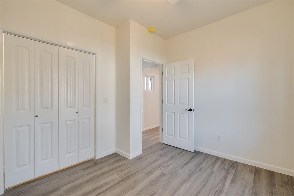 502 N Broadway Street Property Photo 37
