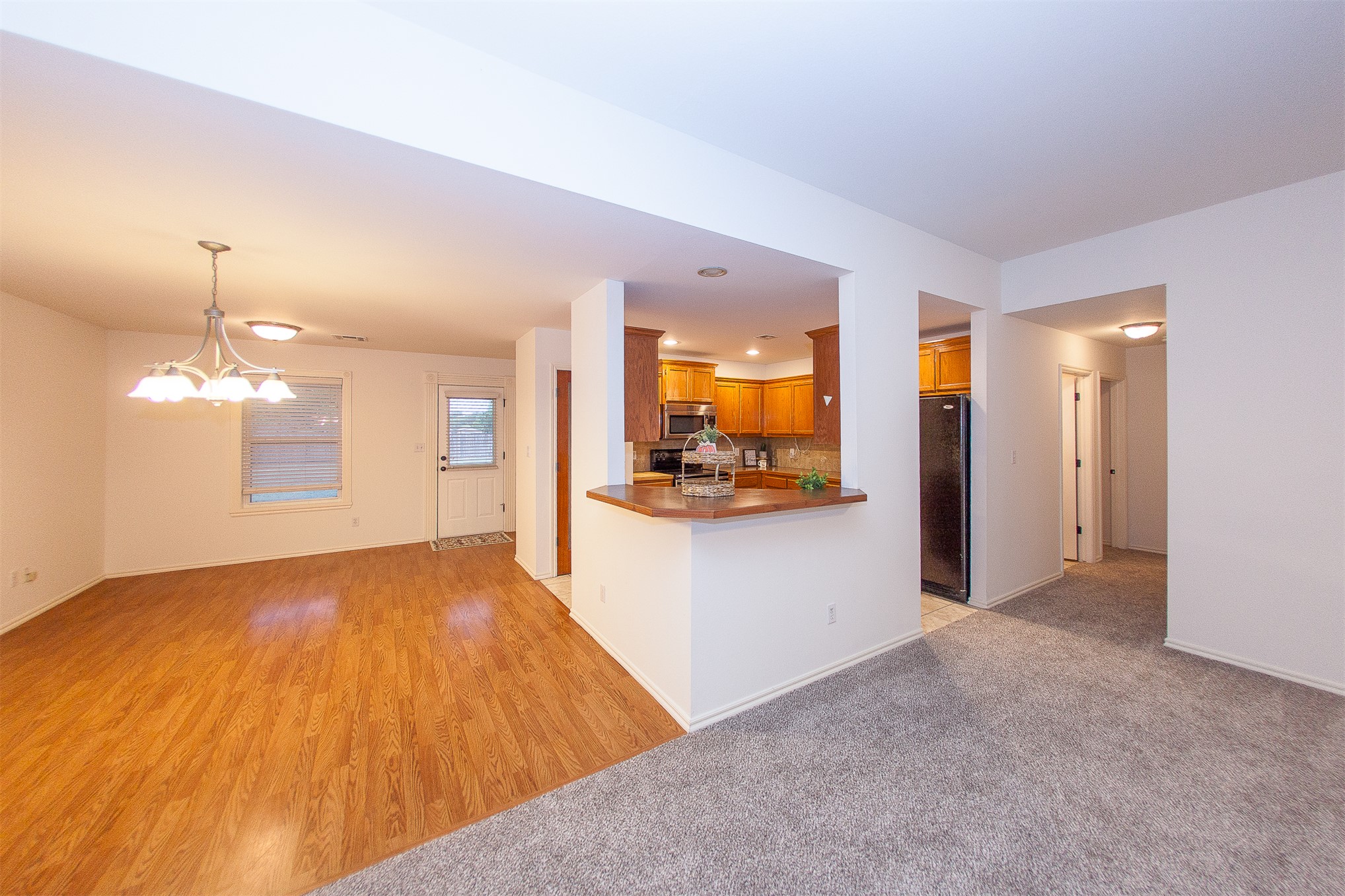 11922 Valley Avenue Property Photo 8