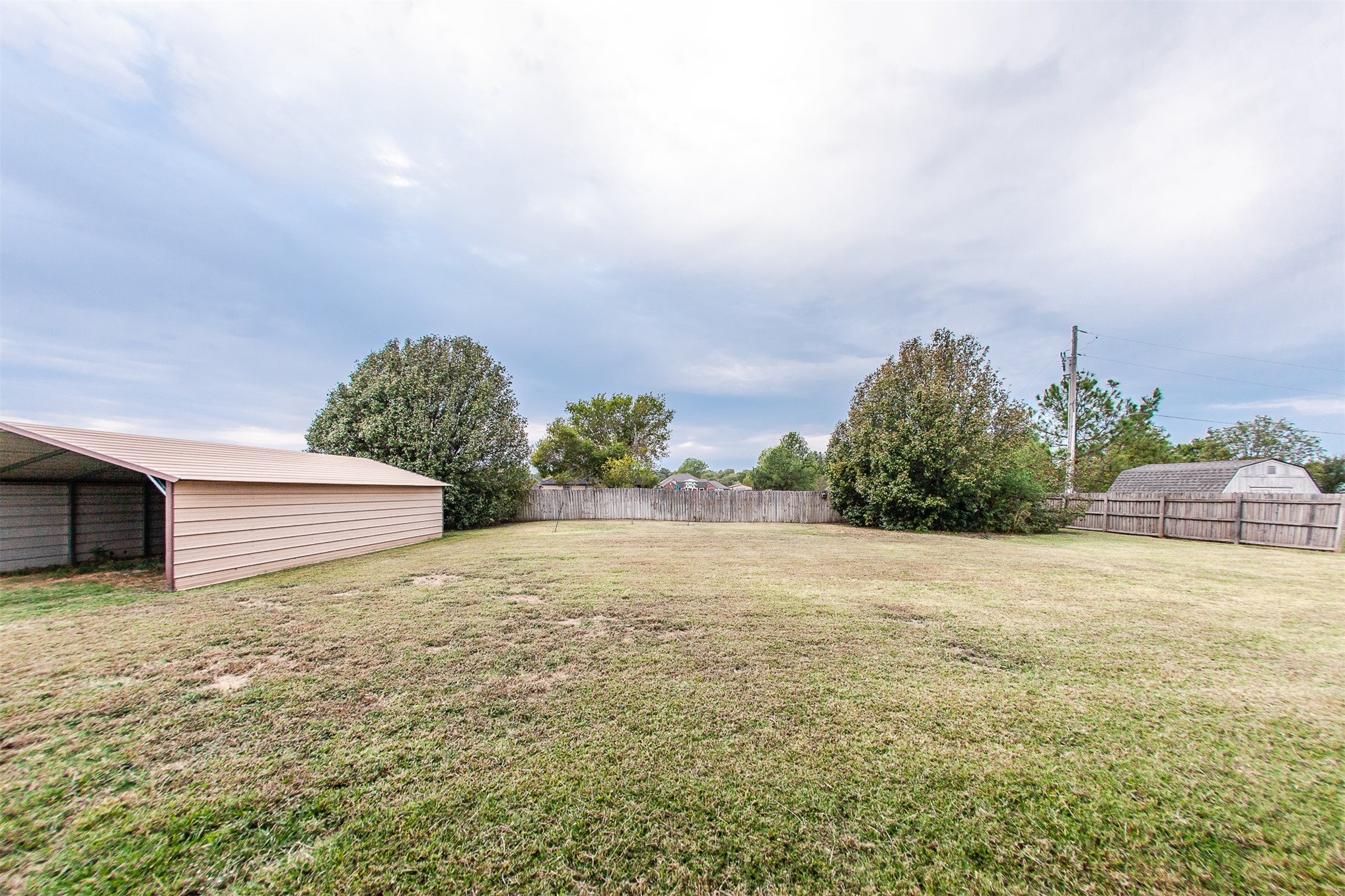 11922 Valley Avenue Property Photo 27