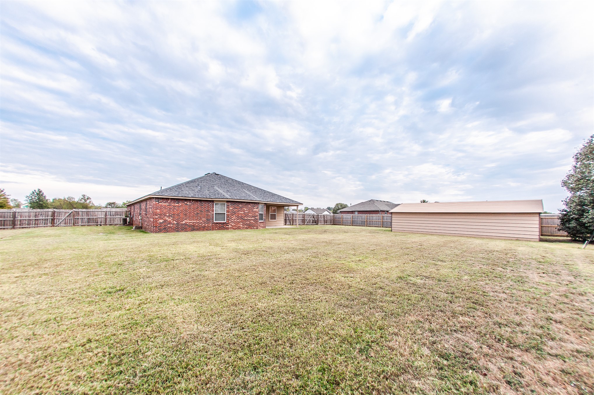 11922 Valley Avenue Property Photo 29