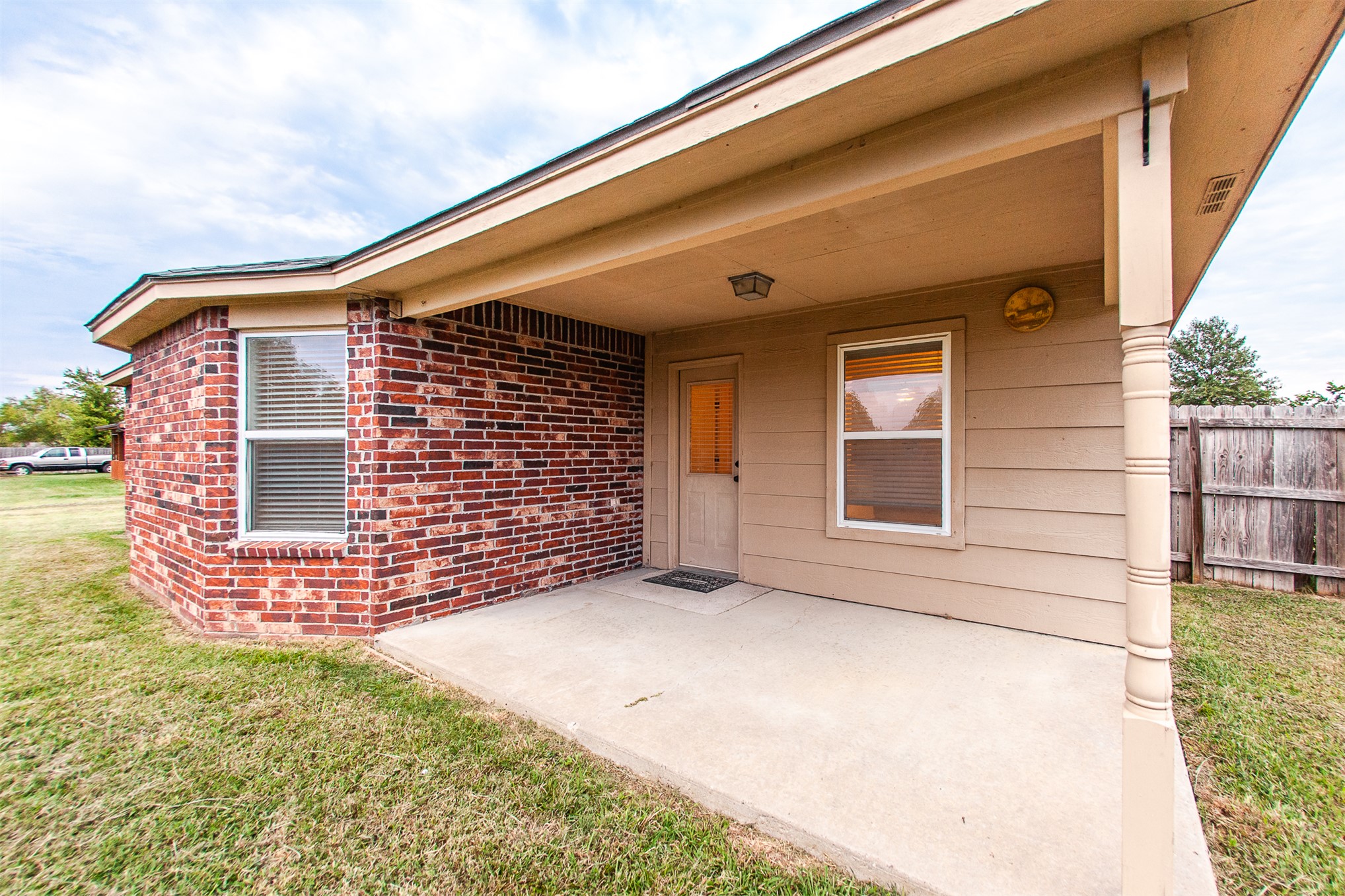 11922 Valley Avenue Property Photo 32