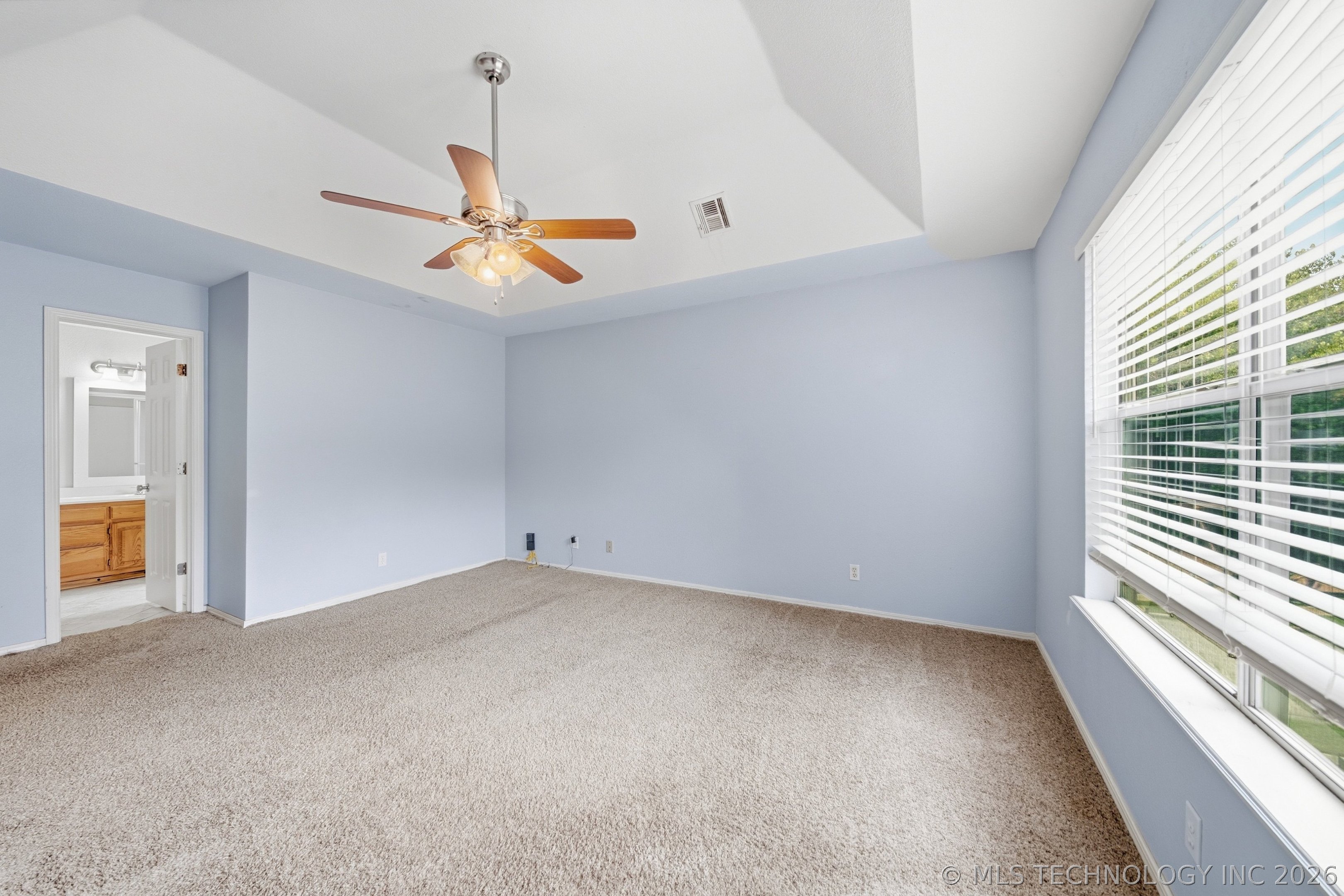 3808 W Detroit Street Property Photo 16