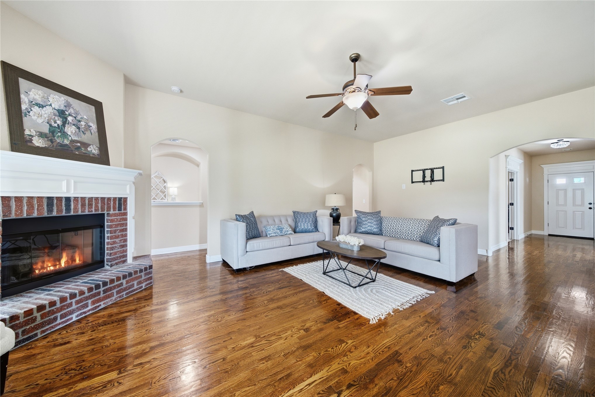6010 S 15th Place Property Photo 12